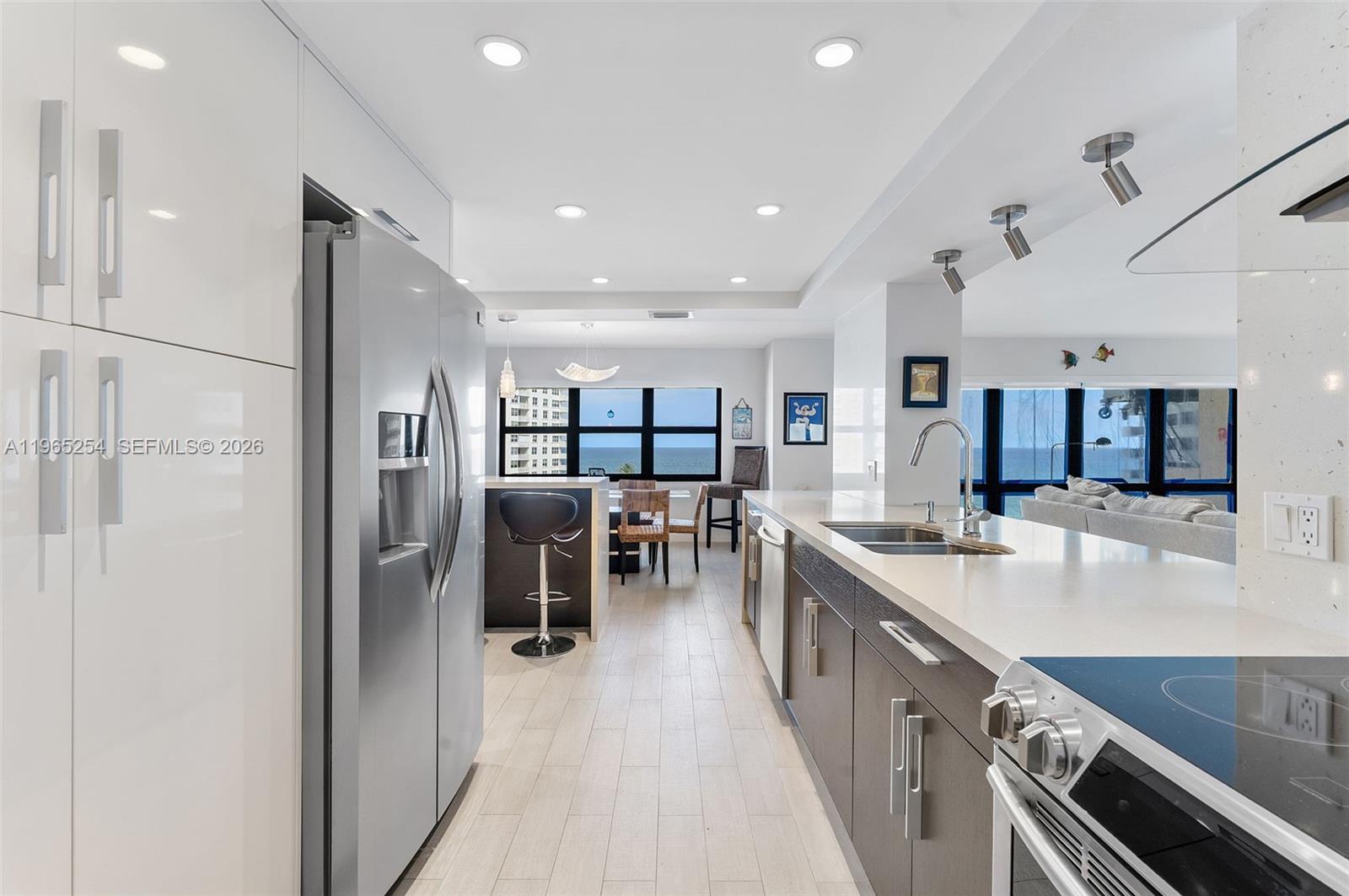 5100 N Ocean Blvd # 916