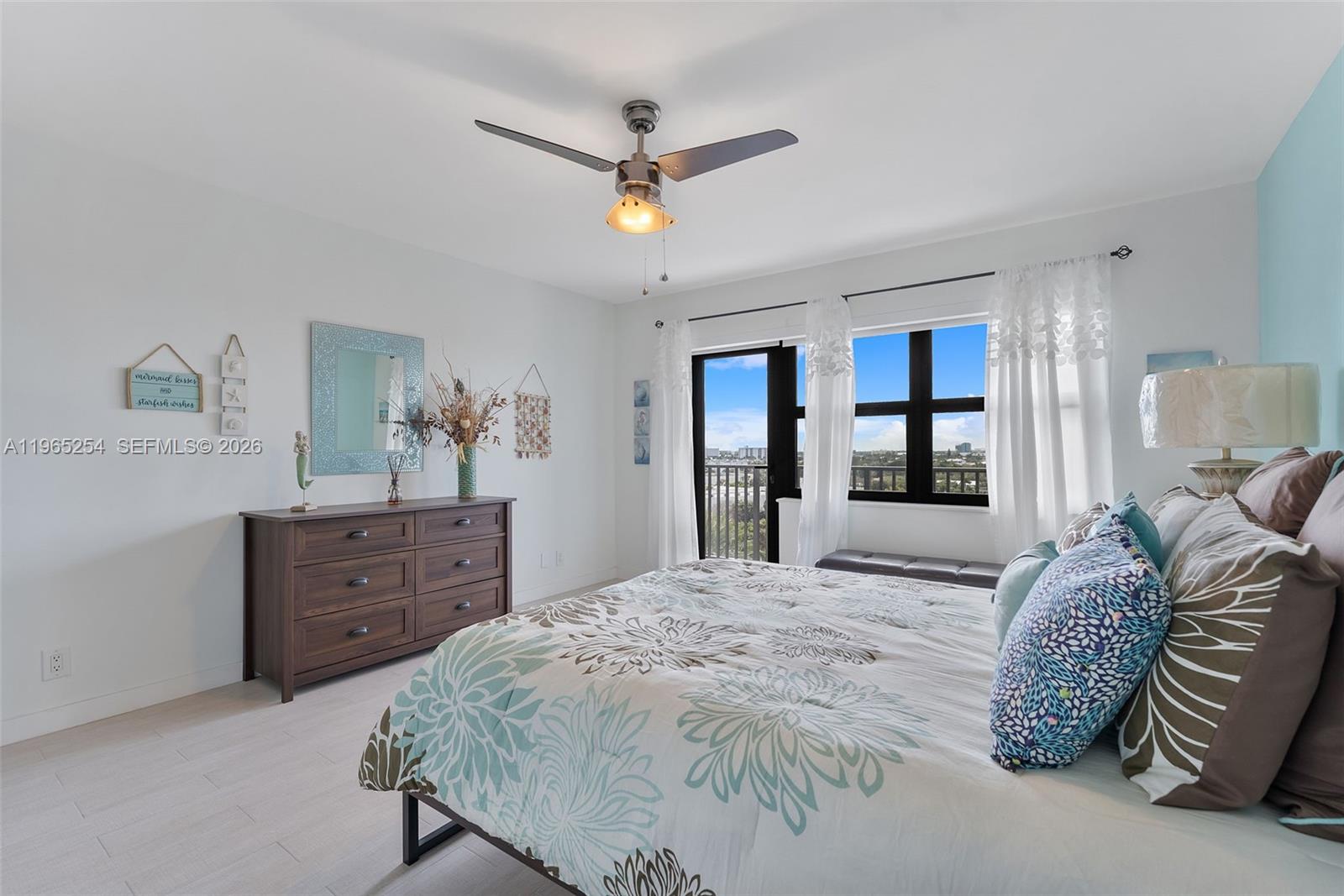 5100 N Ocean Blvd # 916
