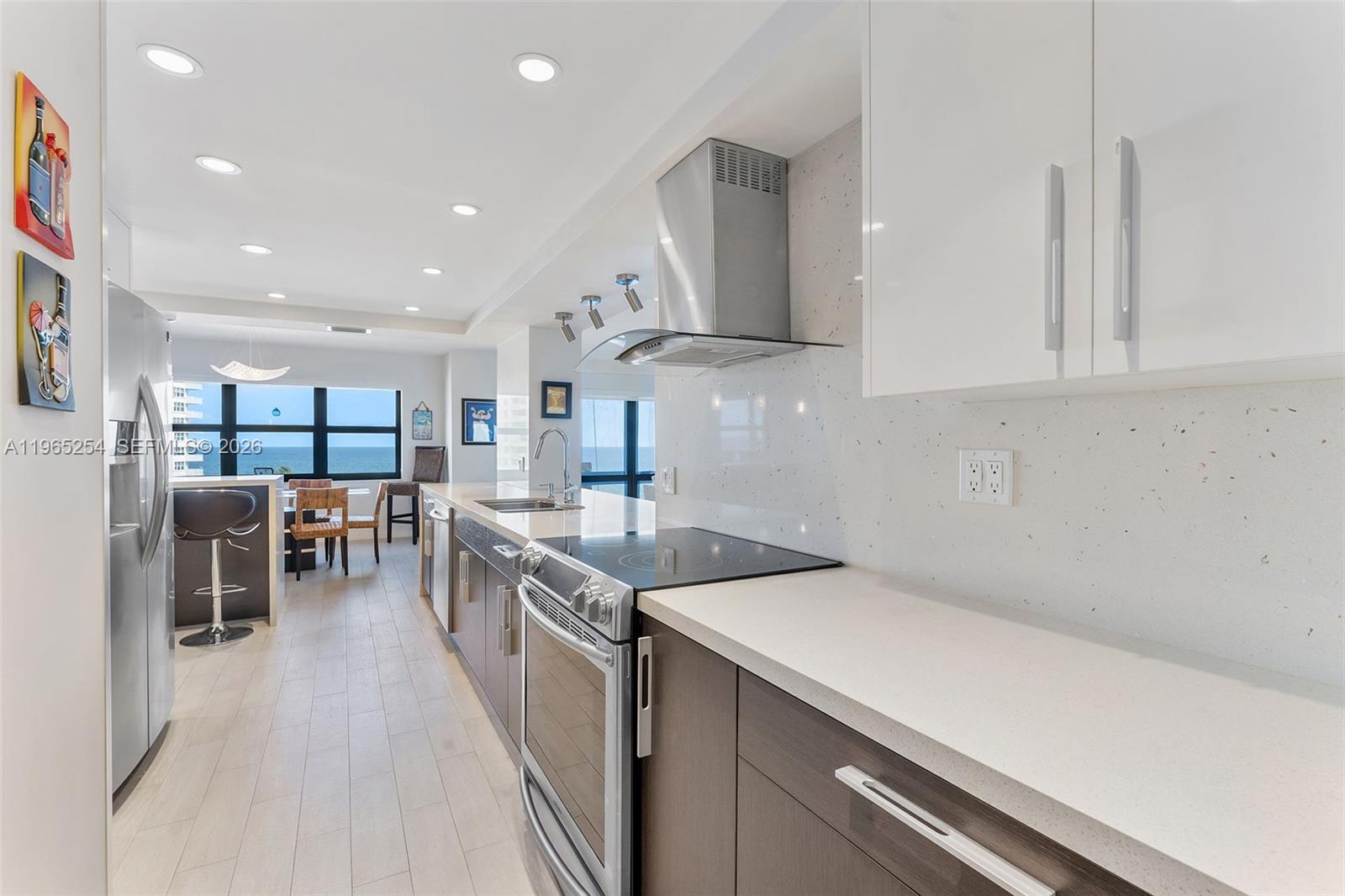 5100 N Ocean Blvd # 916