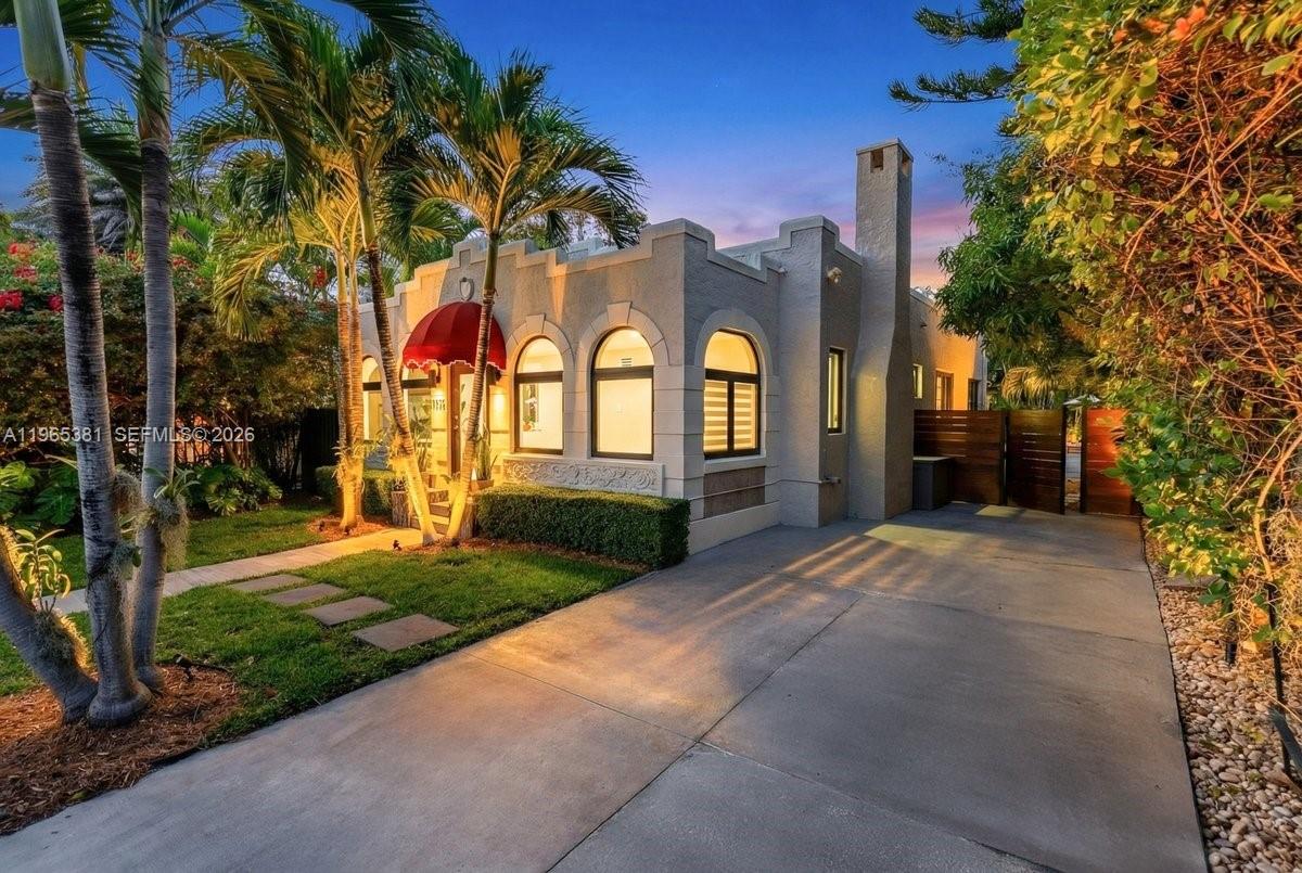 1737 SW 10th St