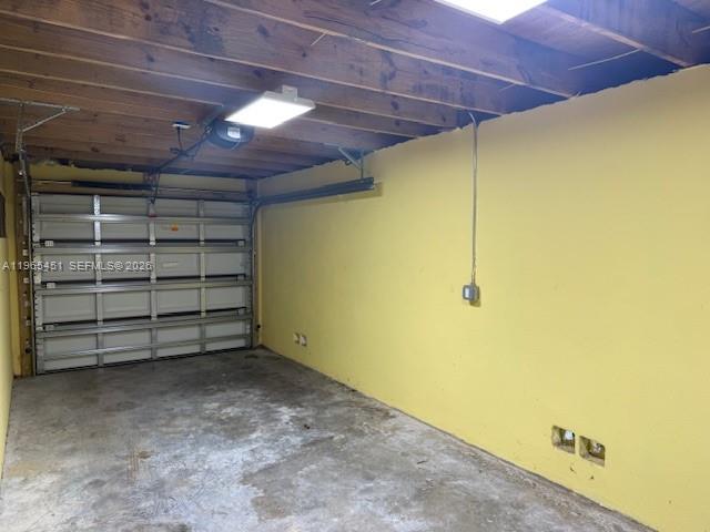 11820 SW 69th Ct Unit: *