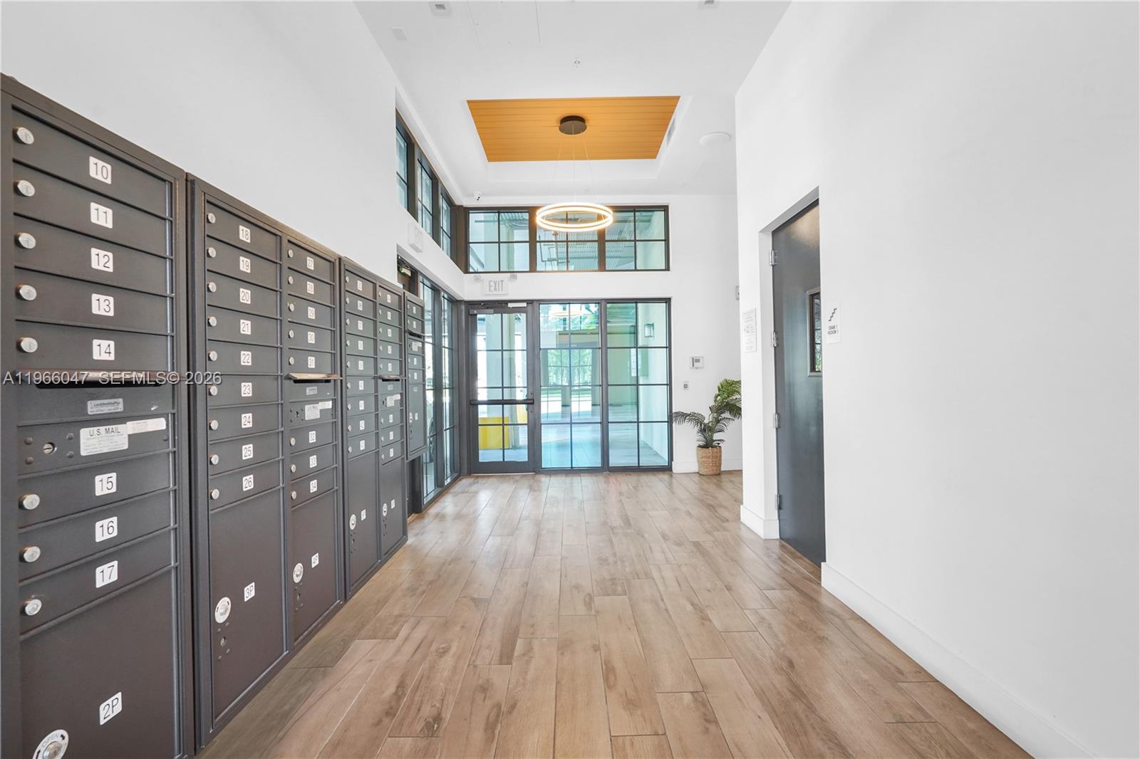 4100 SW 64th Ave # 211