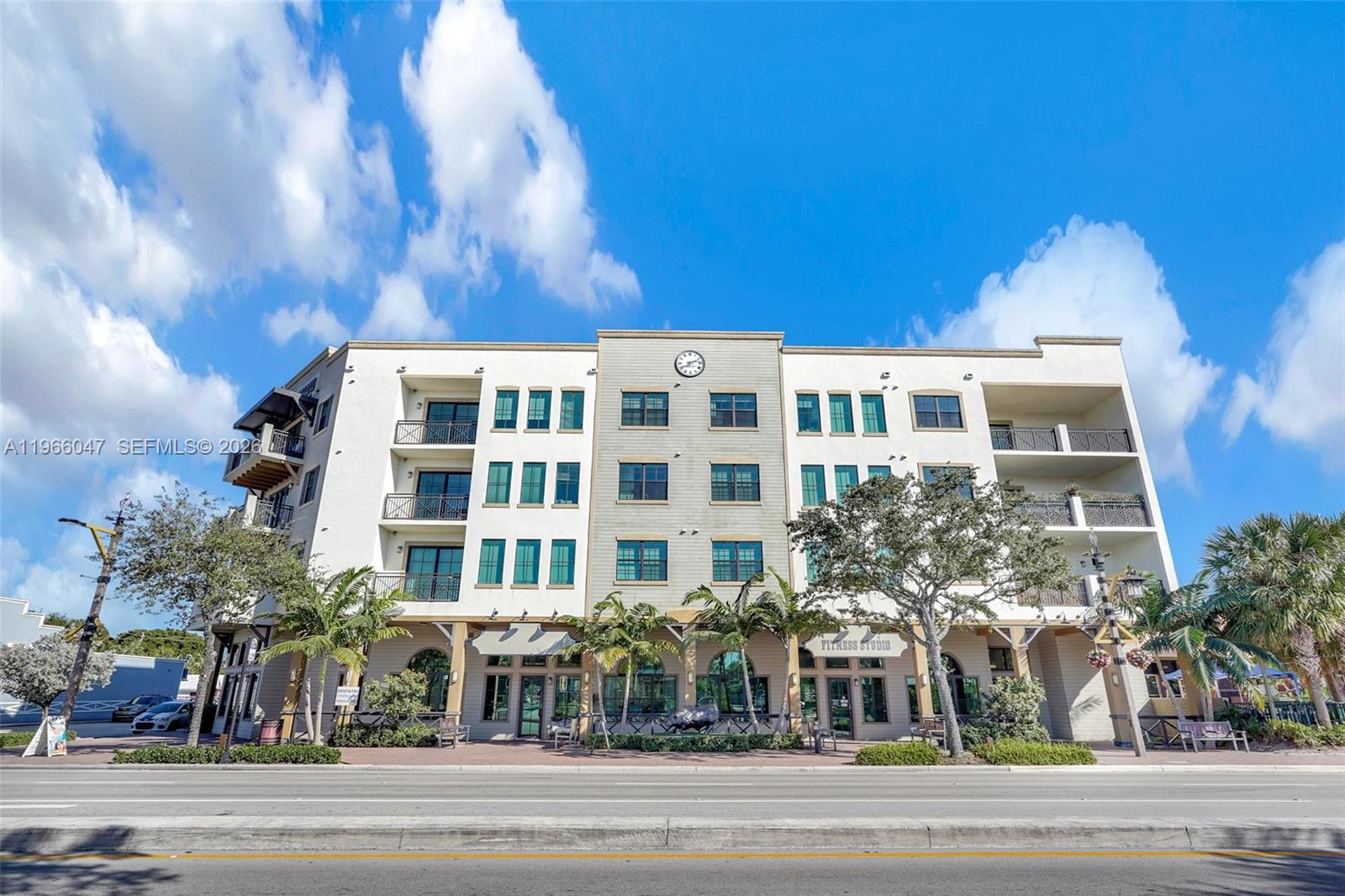 4100 SW 64th Ave # 211