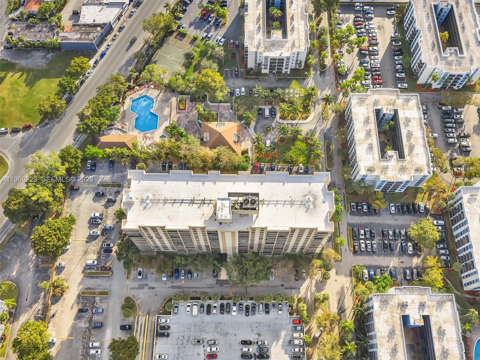 1470 NE 123rd St # A813