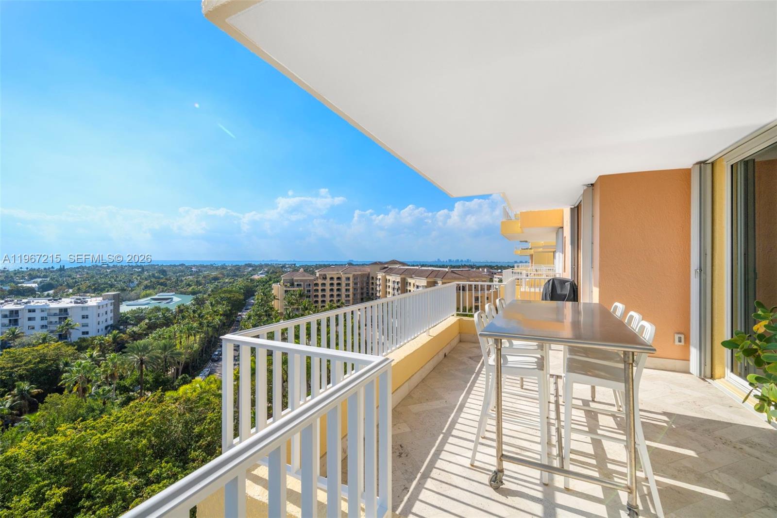 789 Crandon Blvd # 1001