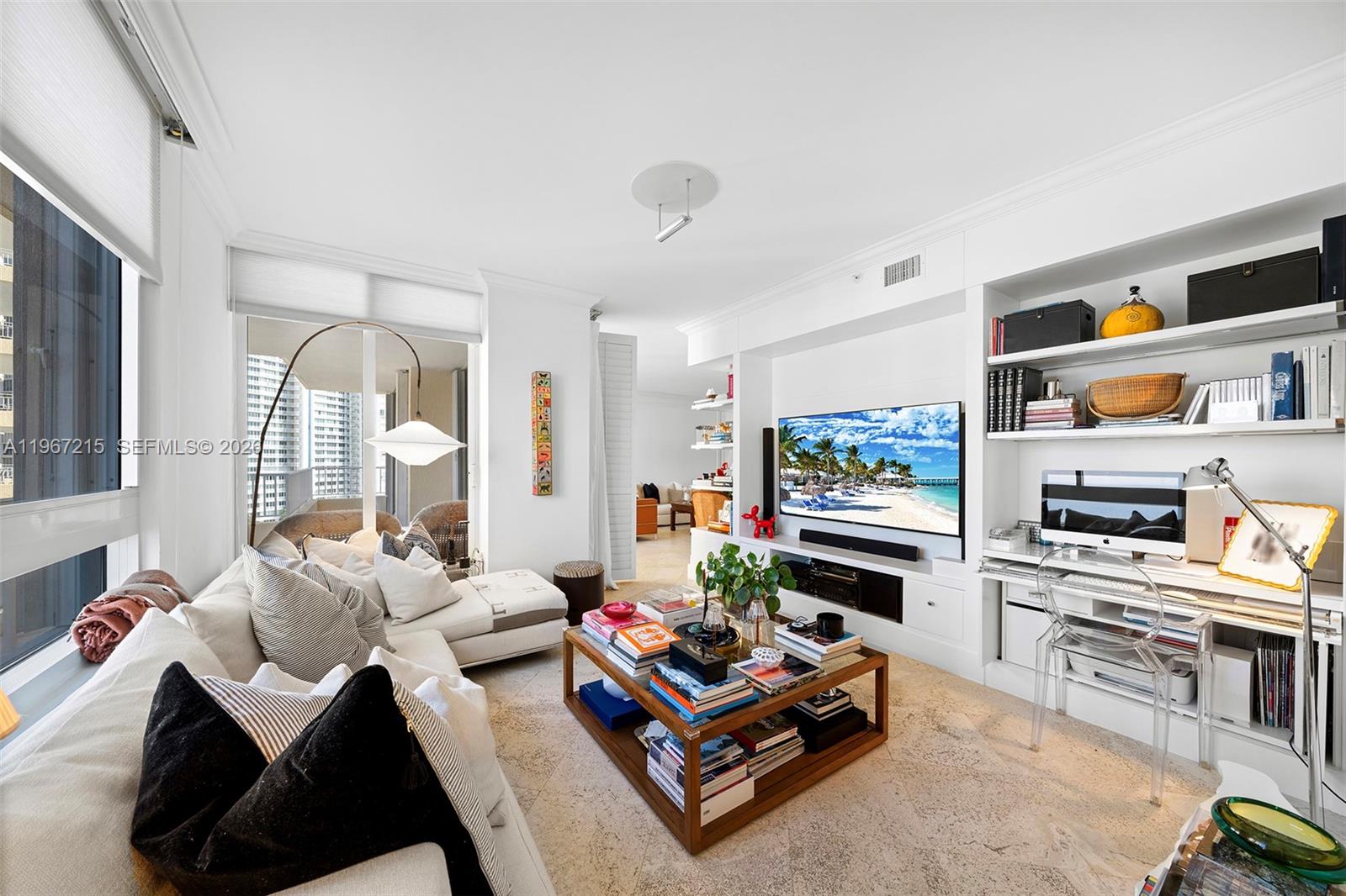 789 Crandon Blvd # 1001