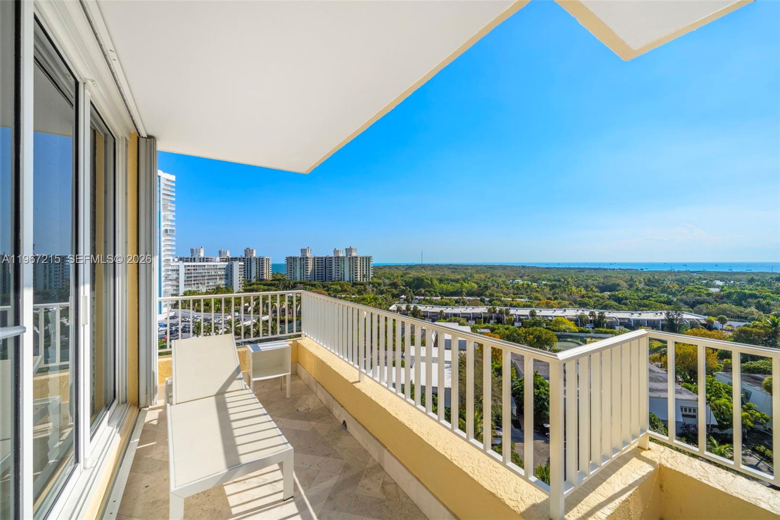 789 Crandon Blvd # 1001