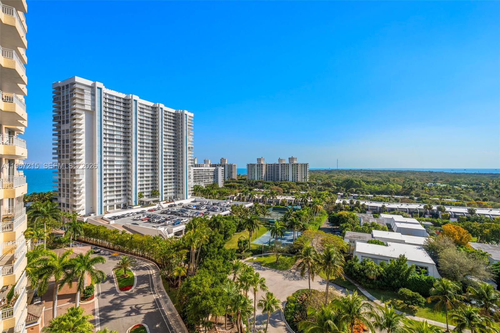 789 Crandon Blvd # 1001