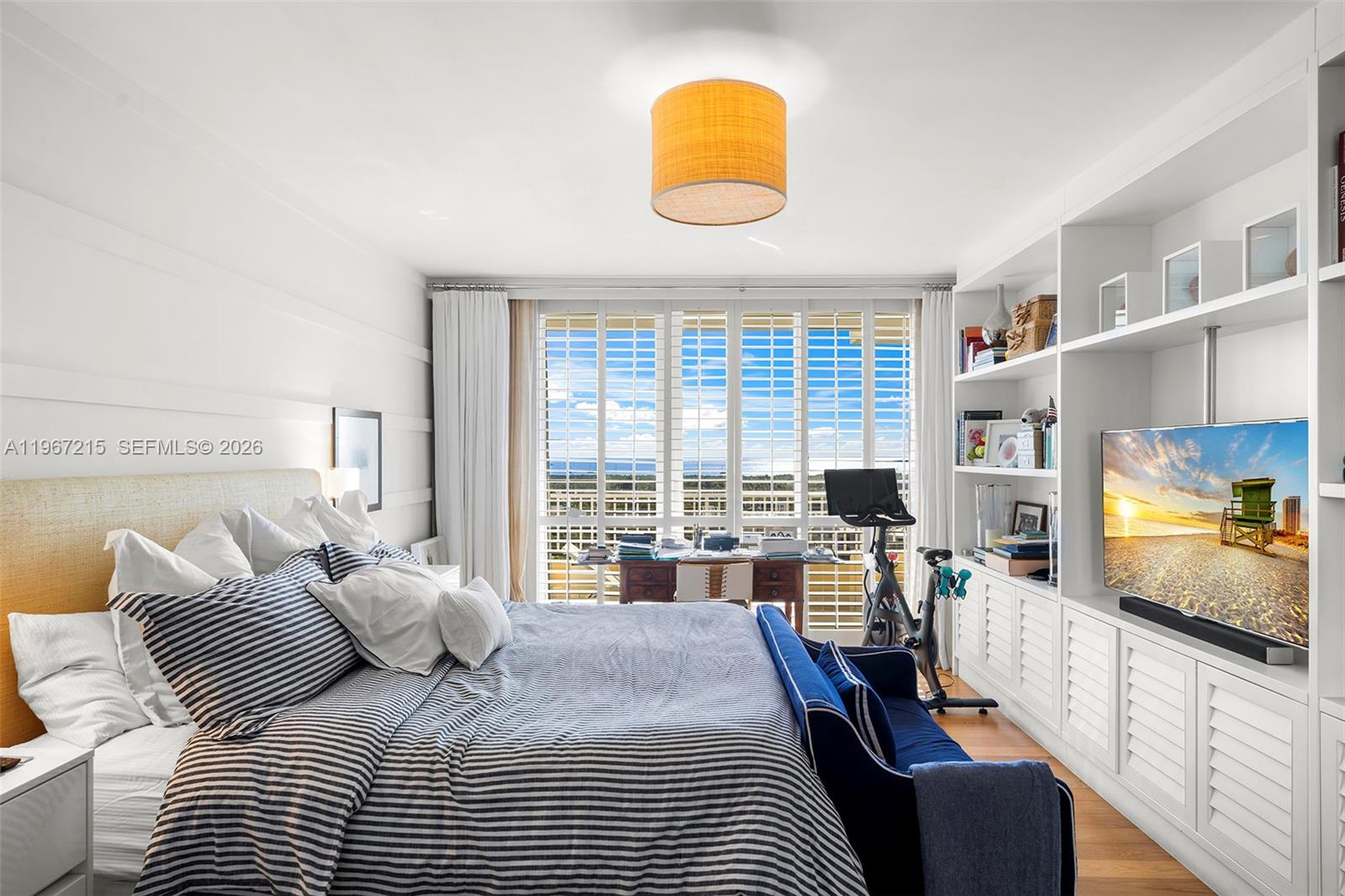 789 Crandon Blvd # 1001