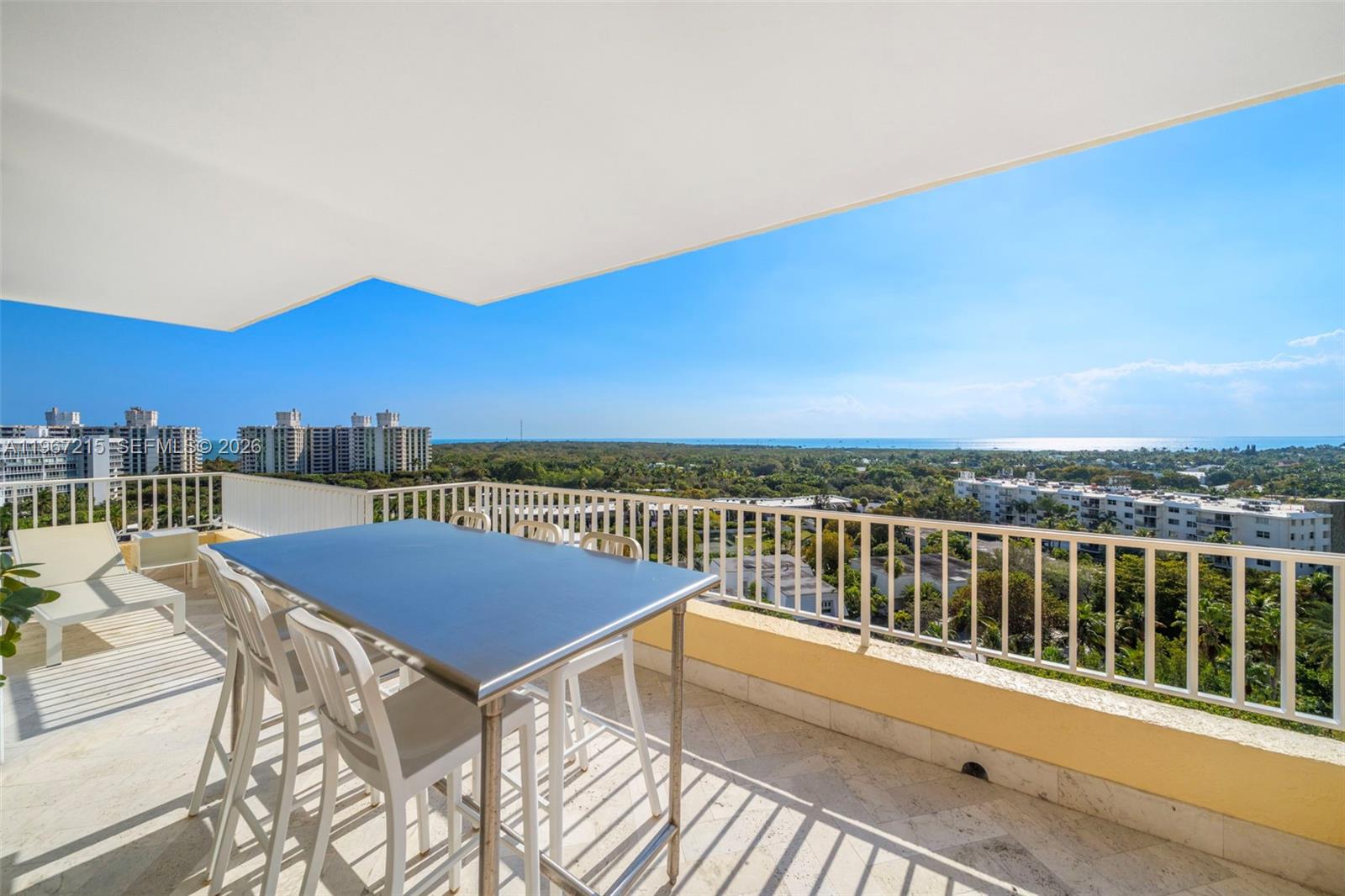 789 Crandon Blvd # 1001
