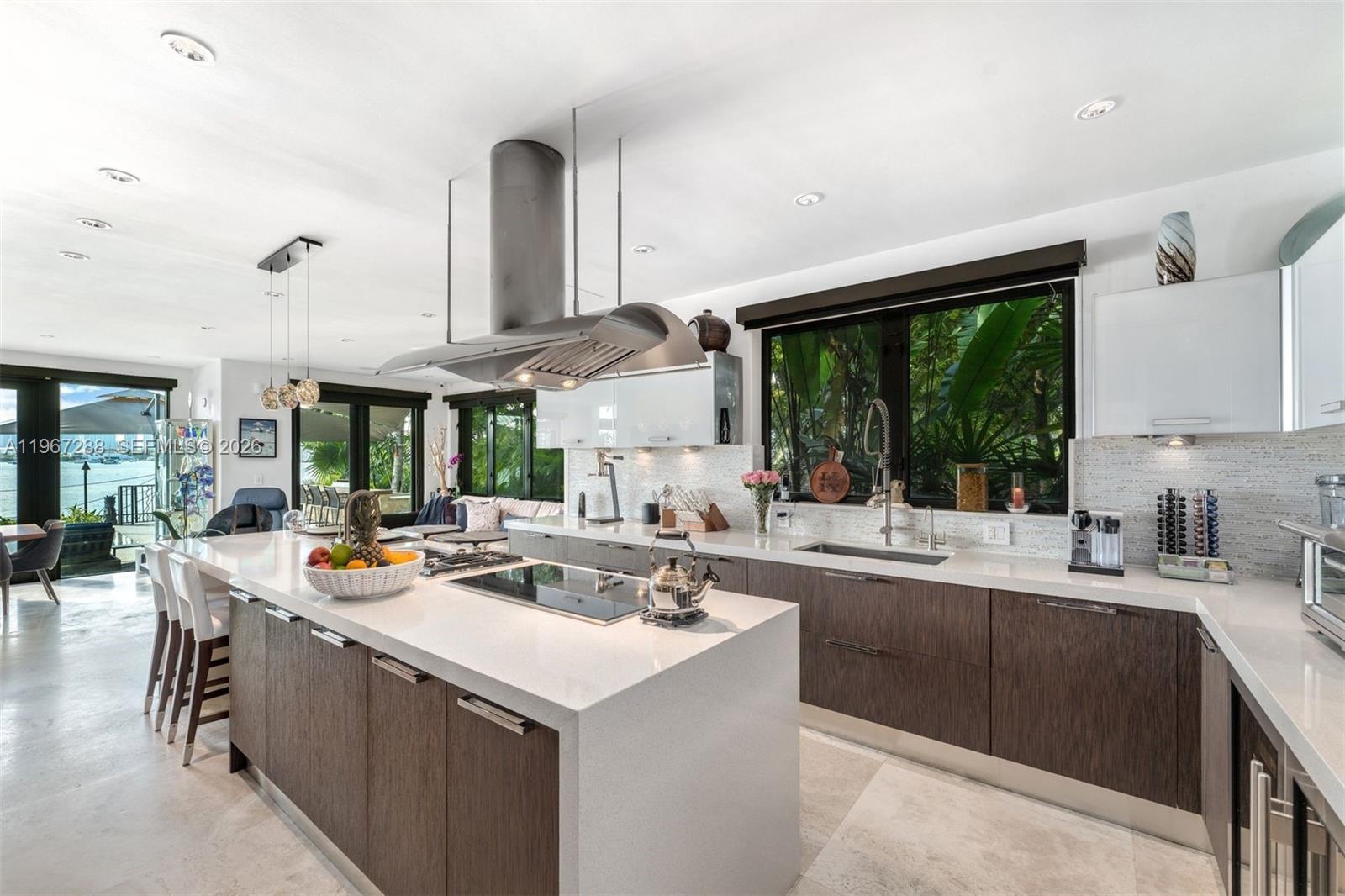 34 W DILIDO DR