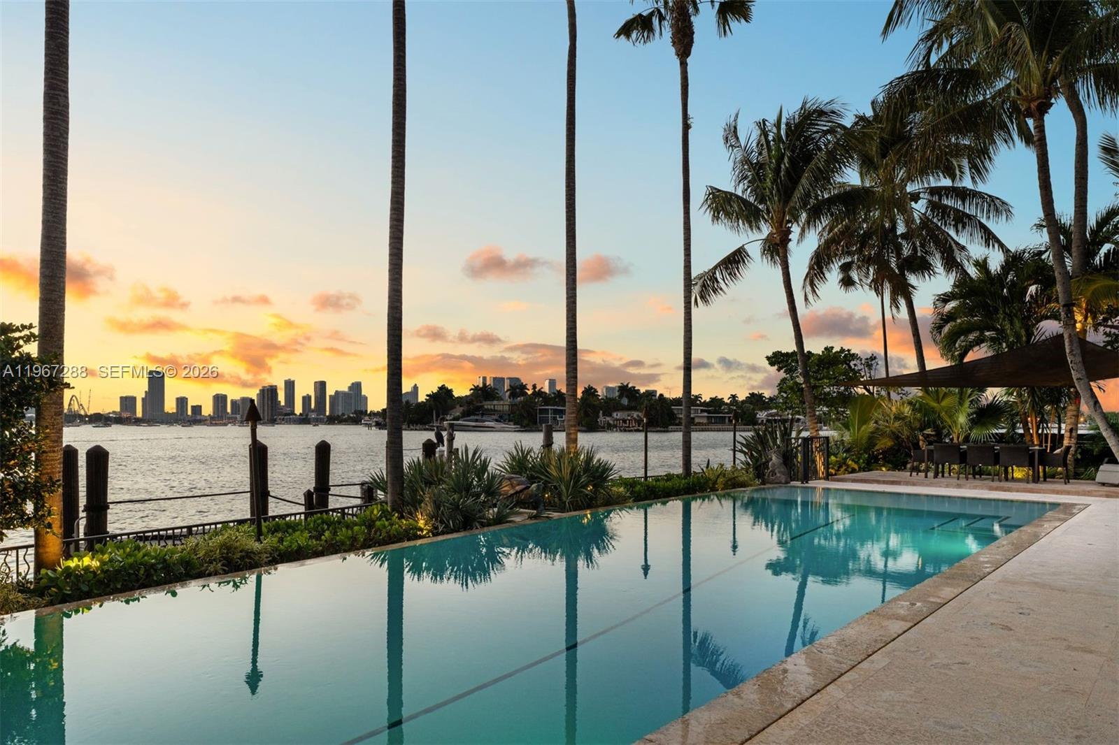 34 W DILIDO DR