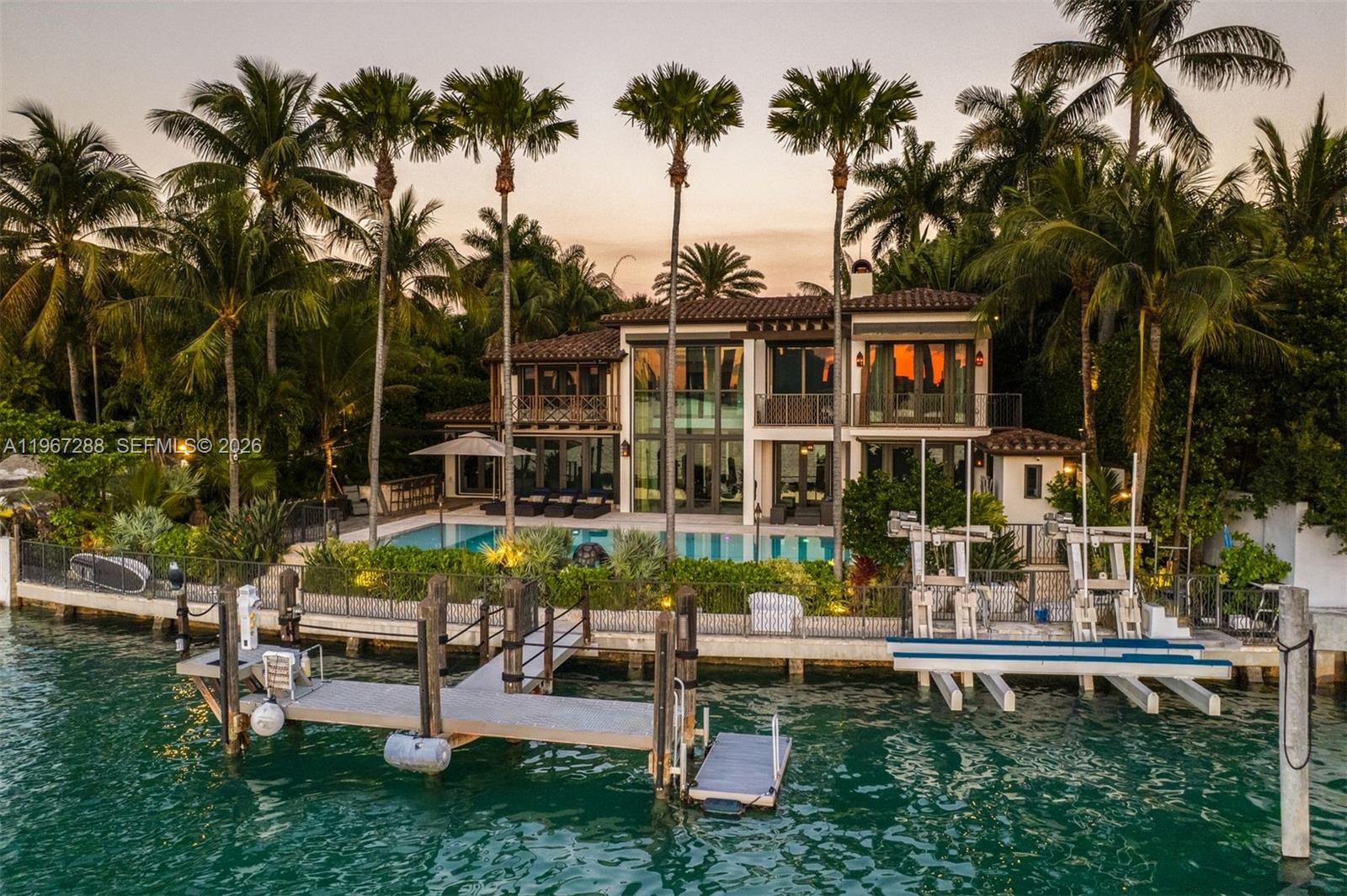 34 W DILIDO DR