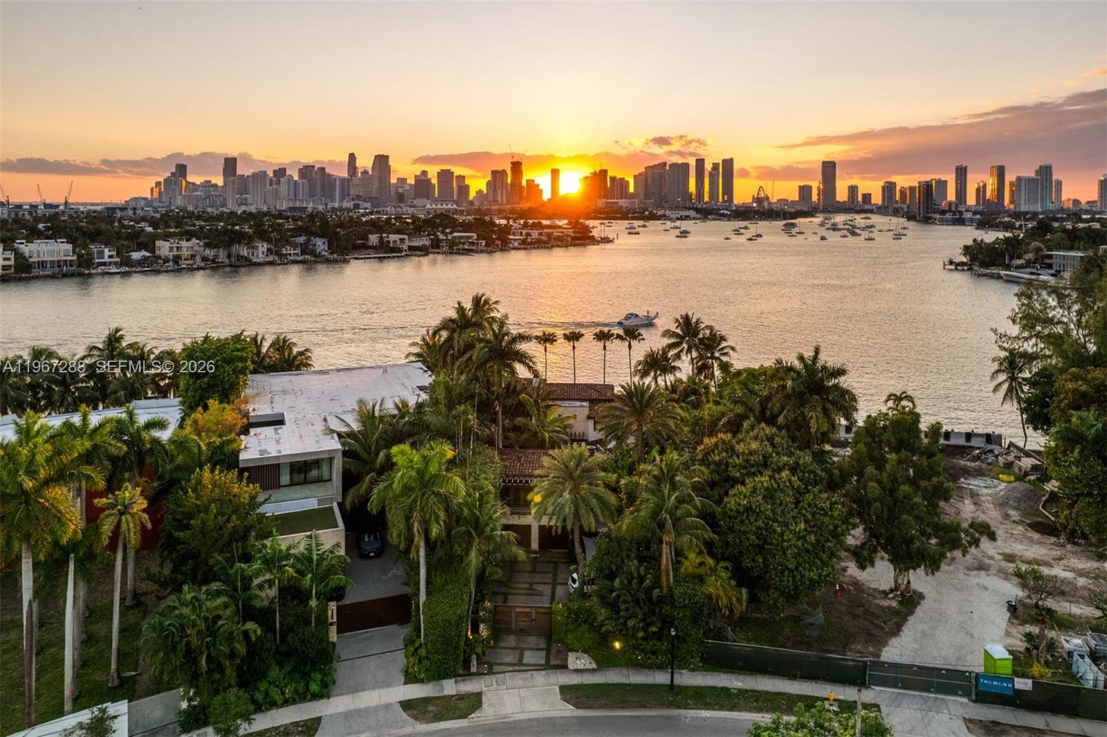 34 W DILIDO DR