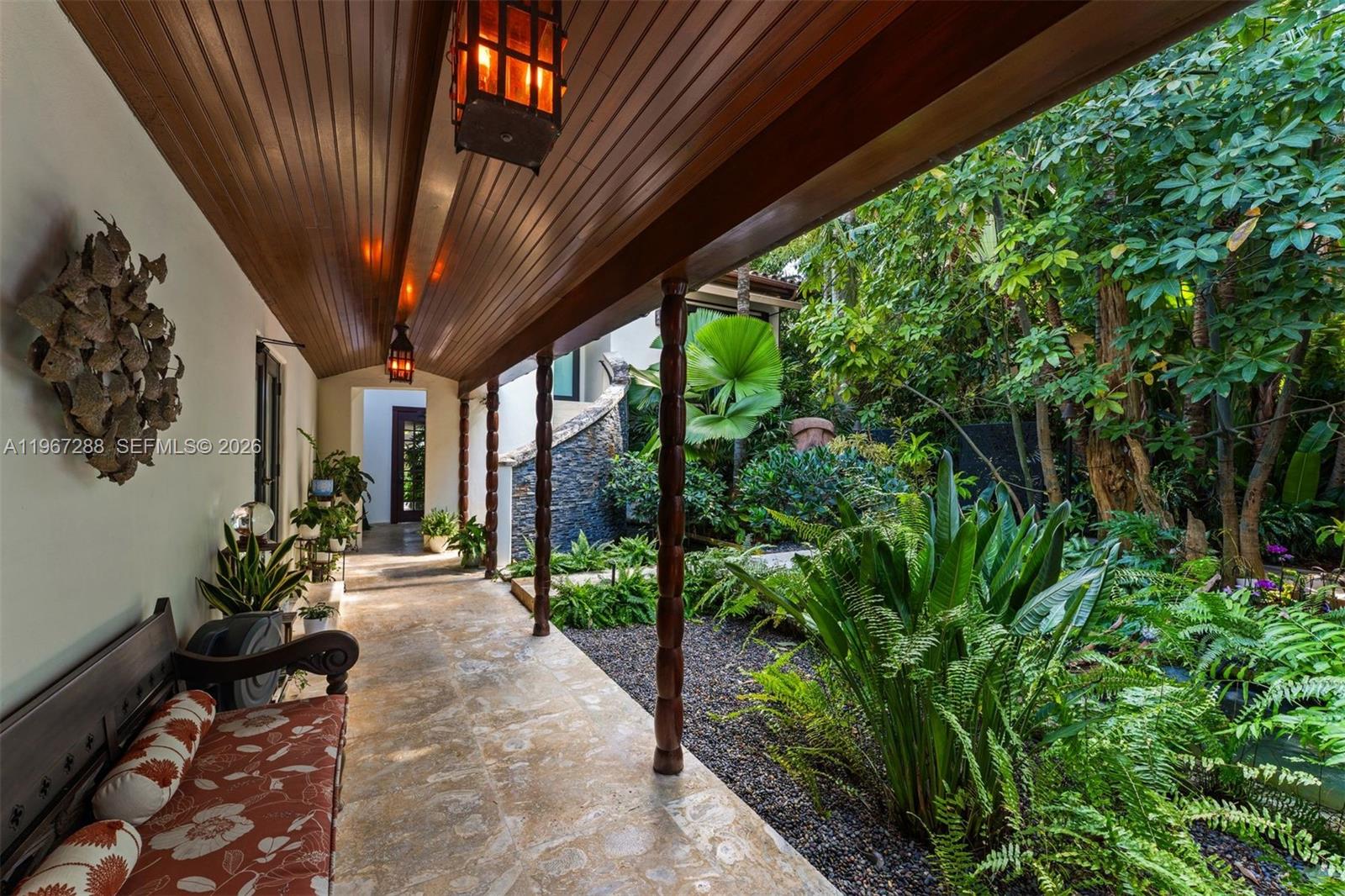 34 W DILIDO DR