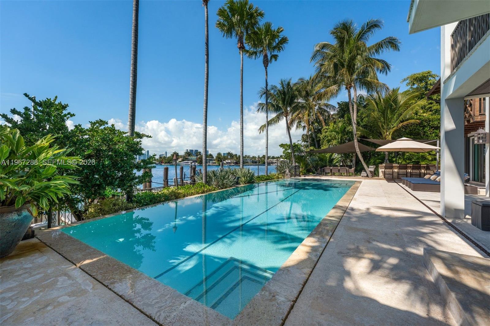 34 W DILIDO DR