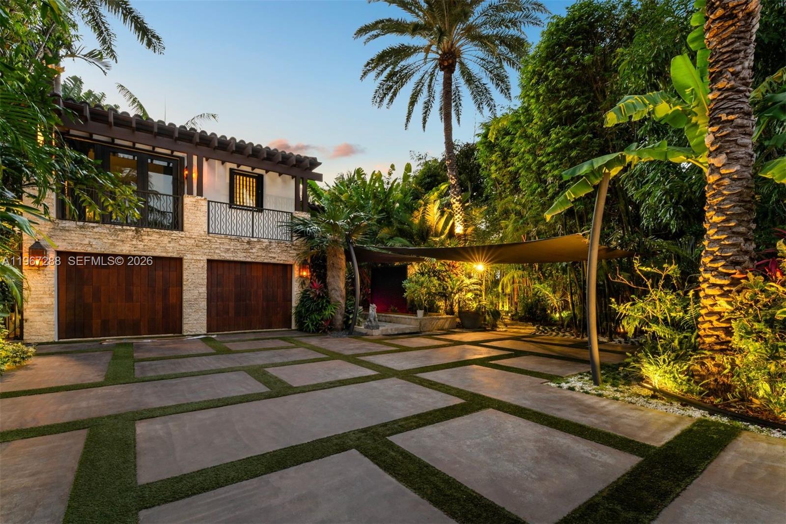 34 W DILIDO DR