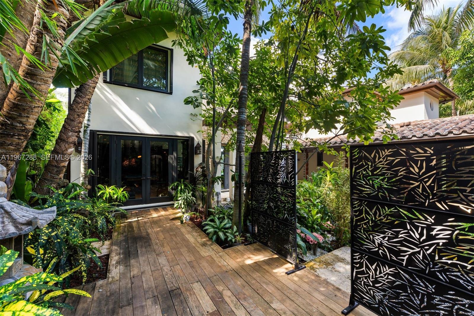 34 W DILIDO DR