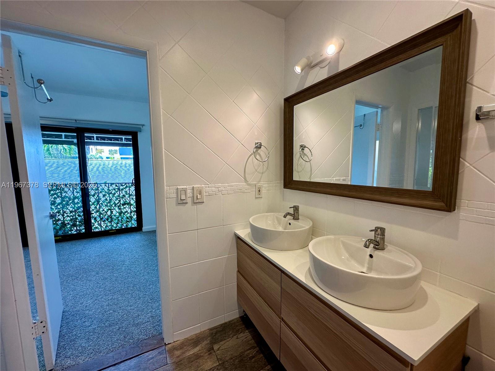 3147 Jackson Ave # 3147