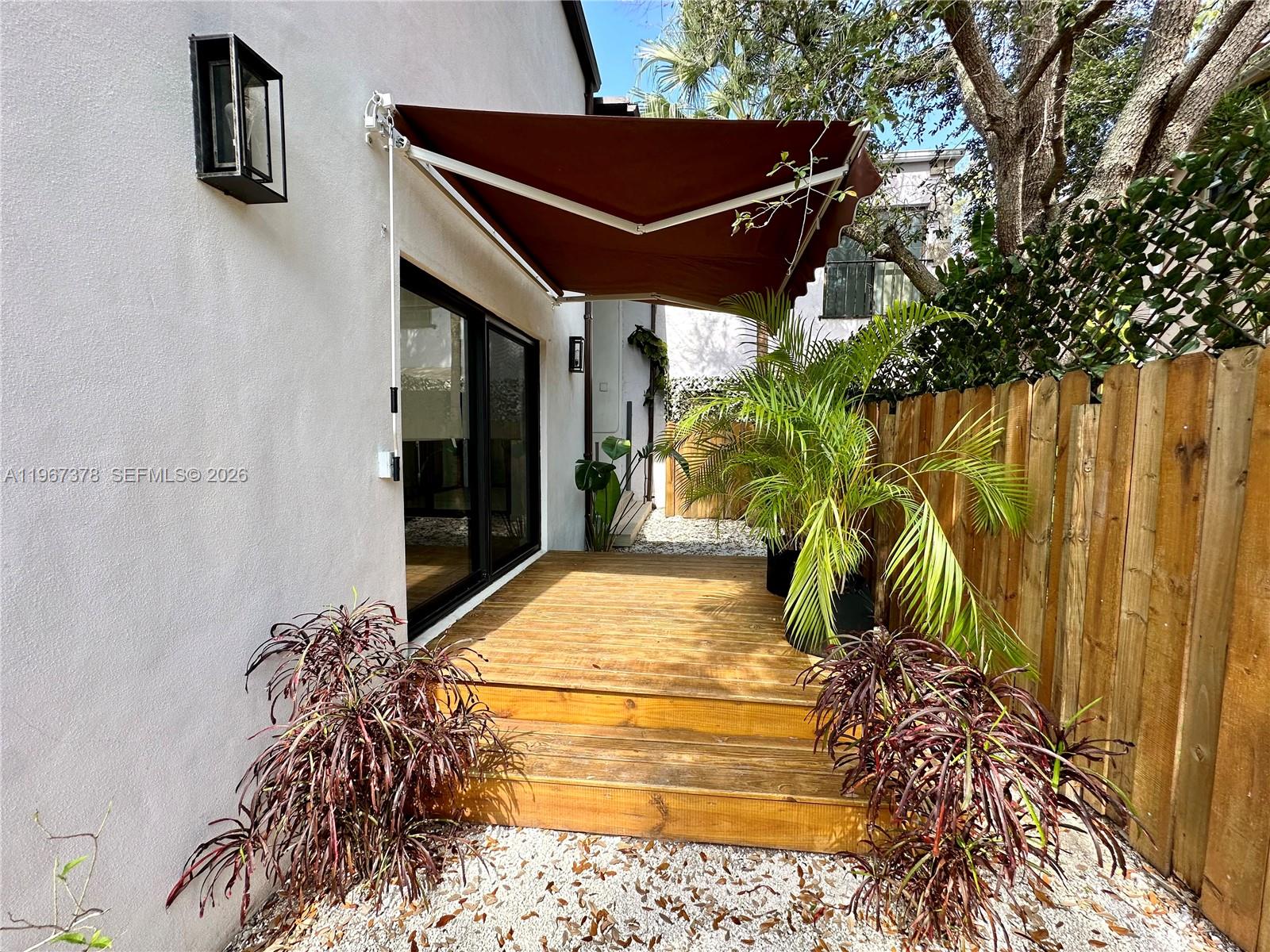 3147 Jackson Ave # 3147