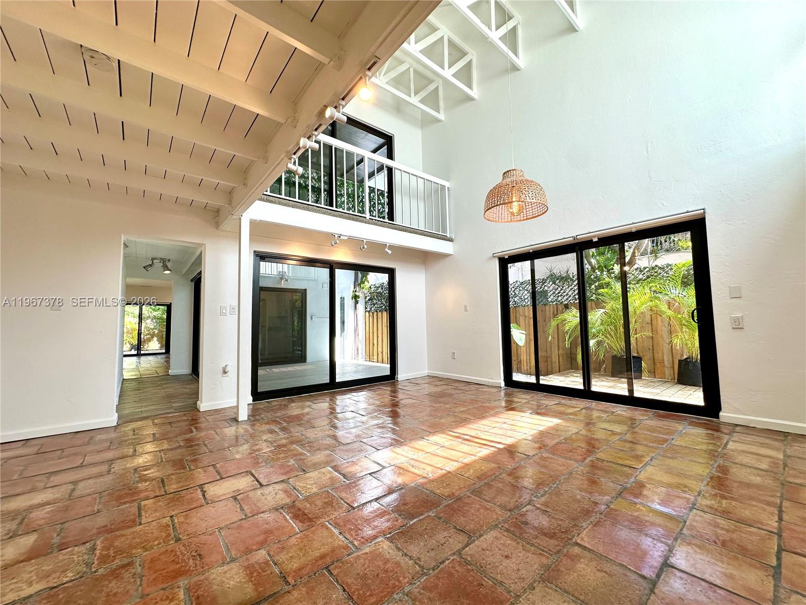 3147 Jackson Ave # 3147