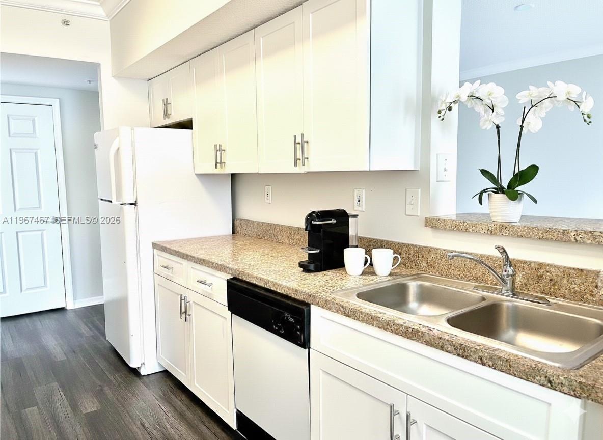 100 SW 117th Ter # 2101