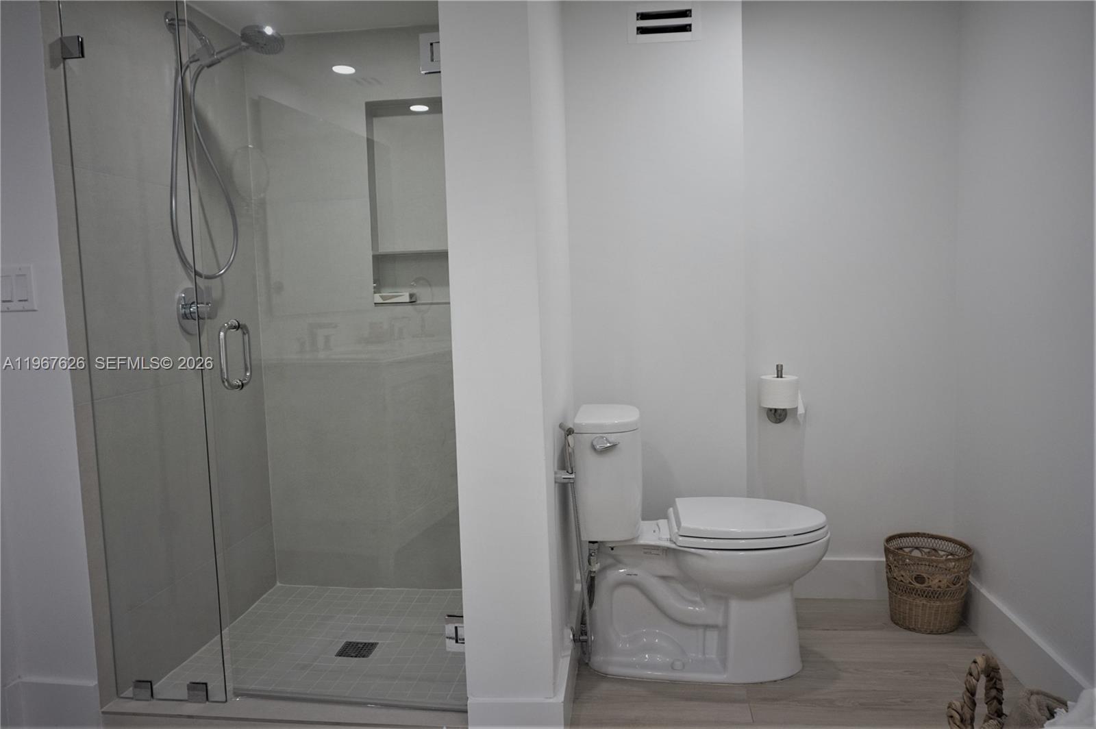 210 Sea View Dr # 408