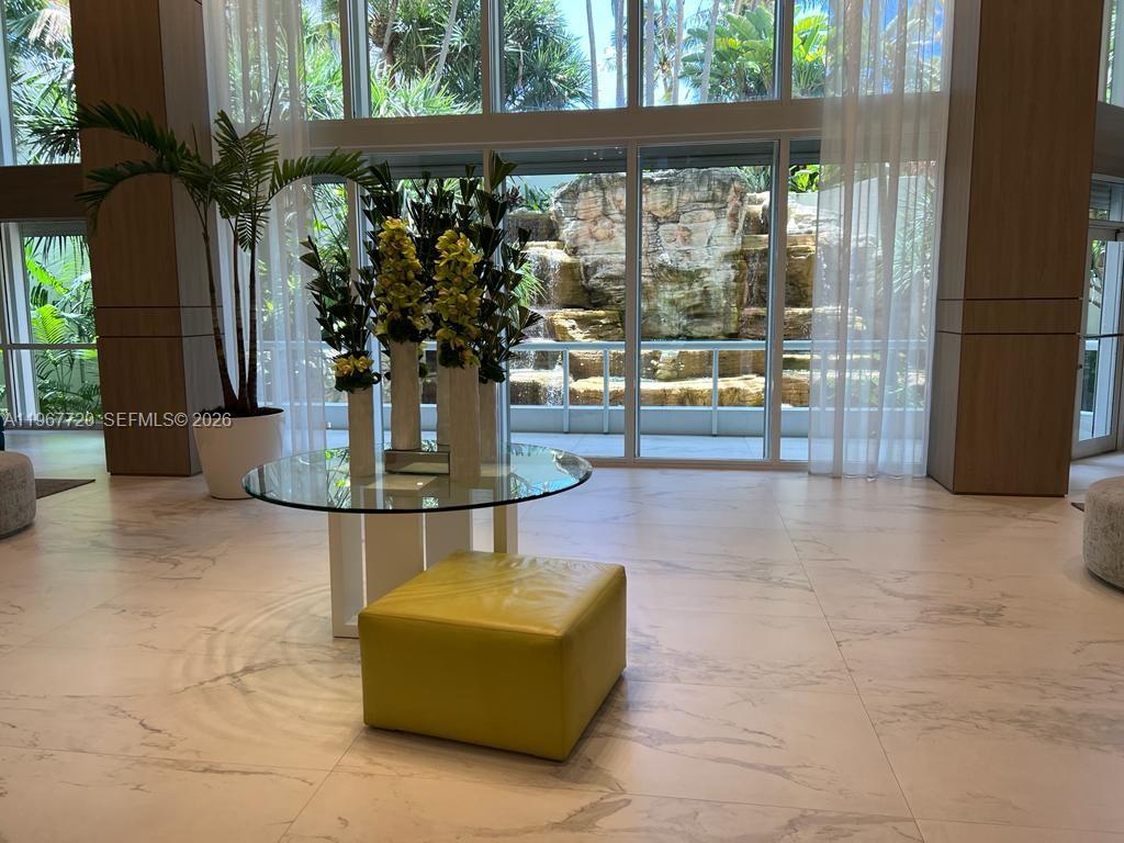 21055 Yacht Club Dr # 1009