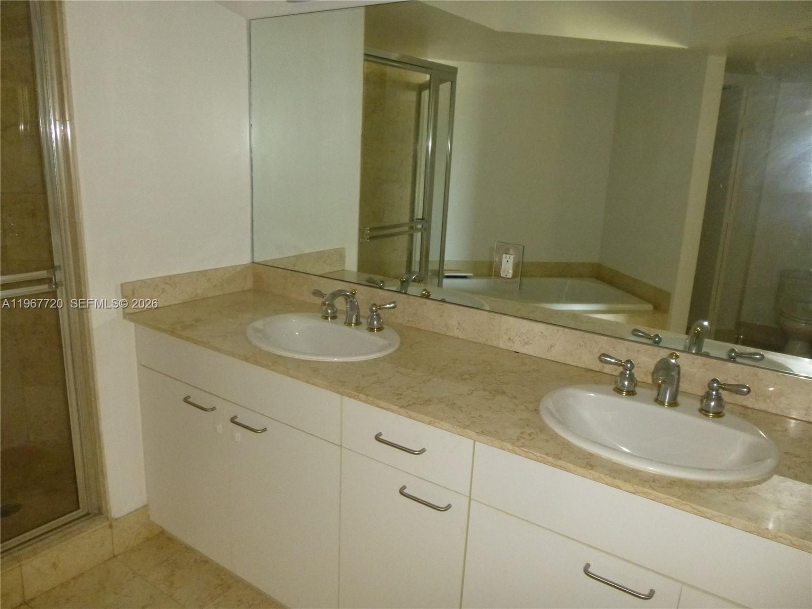 21055 Yacht Club Dr # 1009