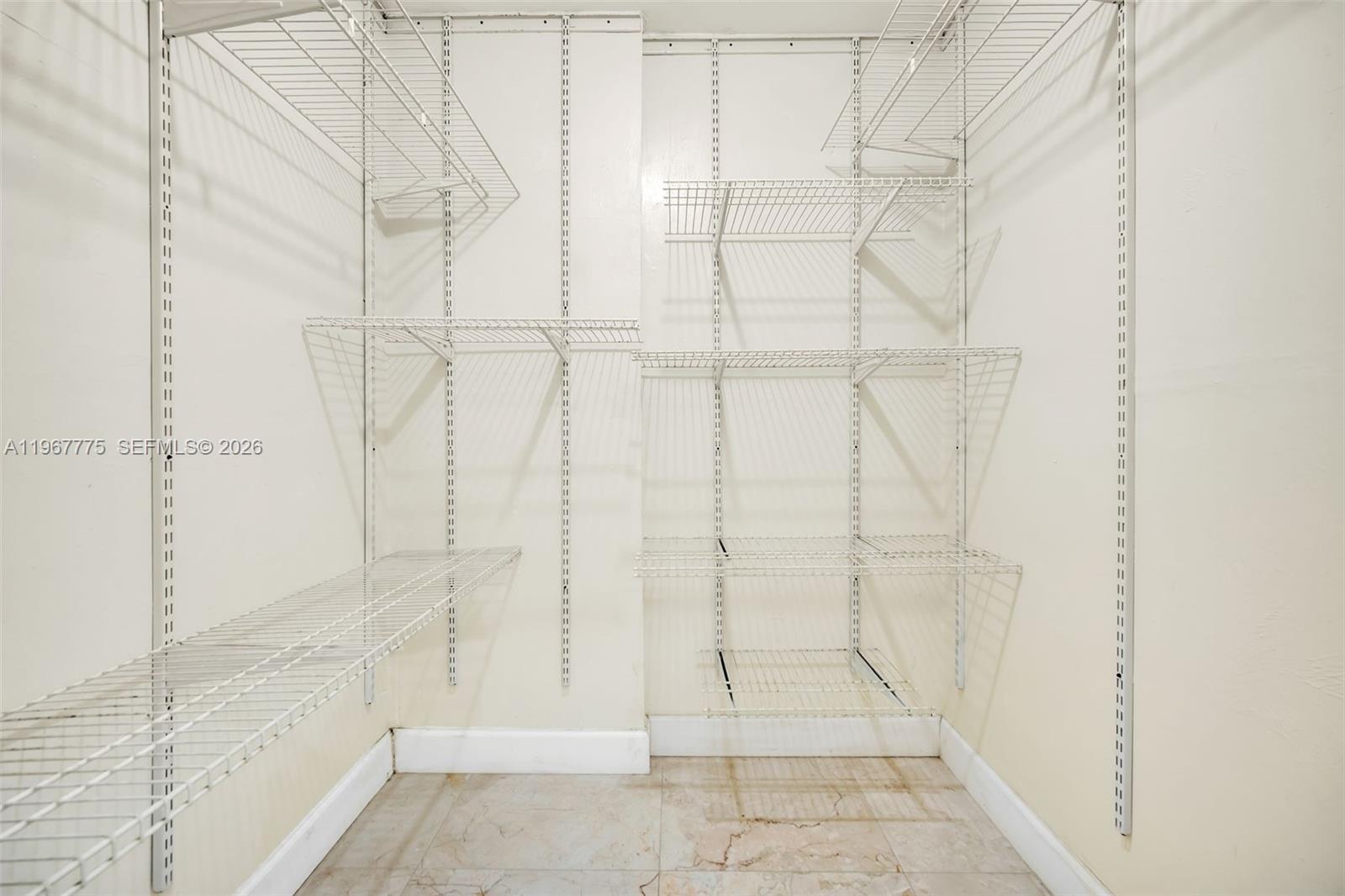 100 Edgewater Dr # 240