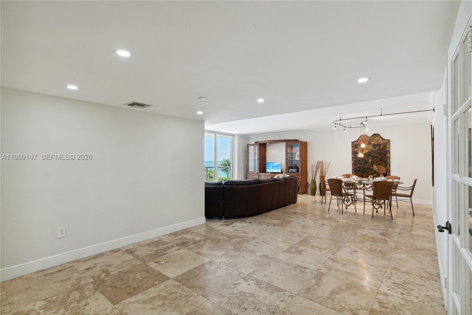 8855 Collins Ave # 4B