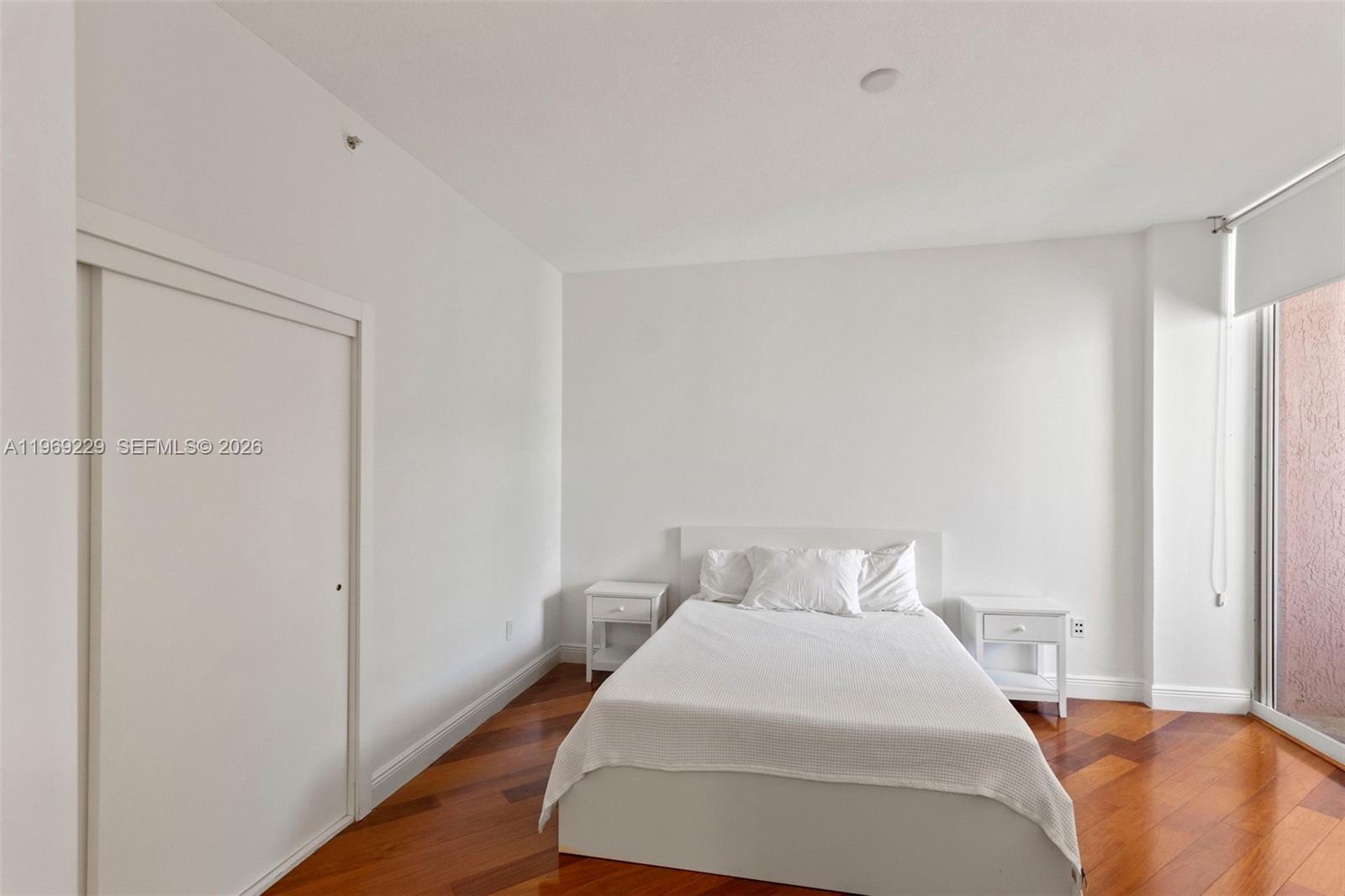 749 CRANDON BL # 411