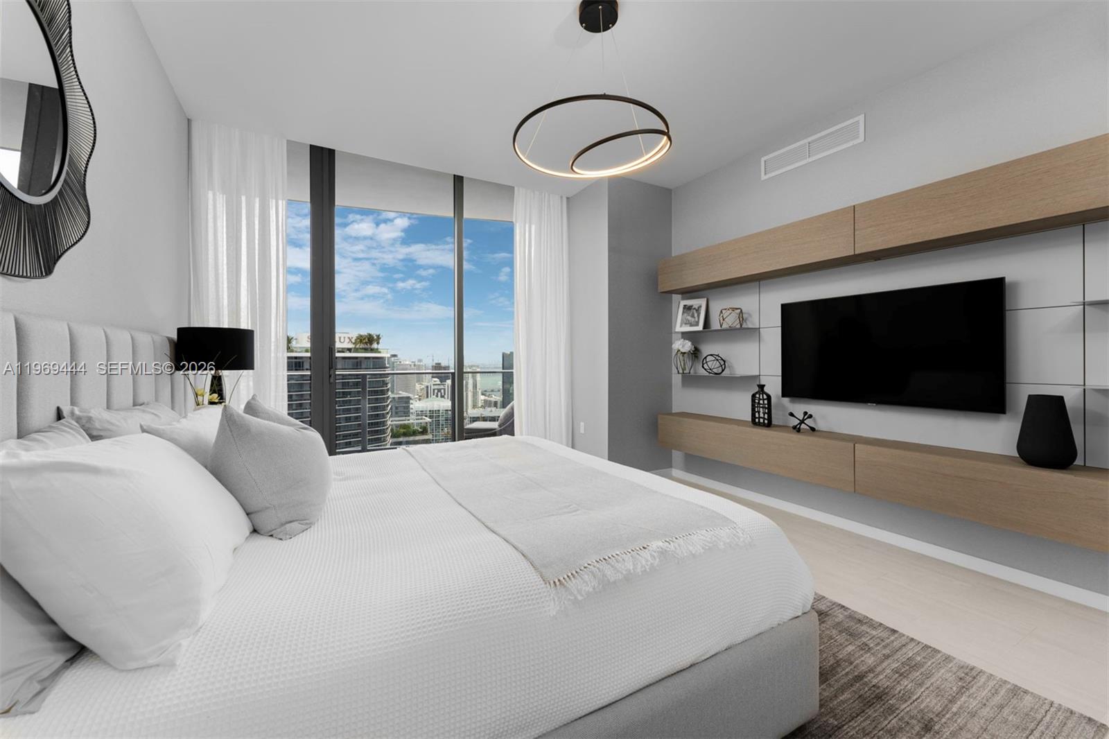 1000 Brickell Plz Unit: PH6108