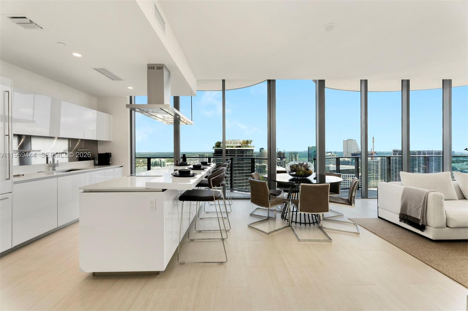 1000 Brickell Plz Unit: PH6108