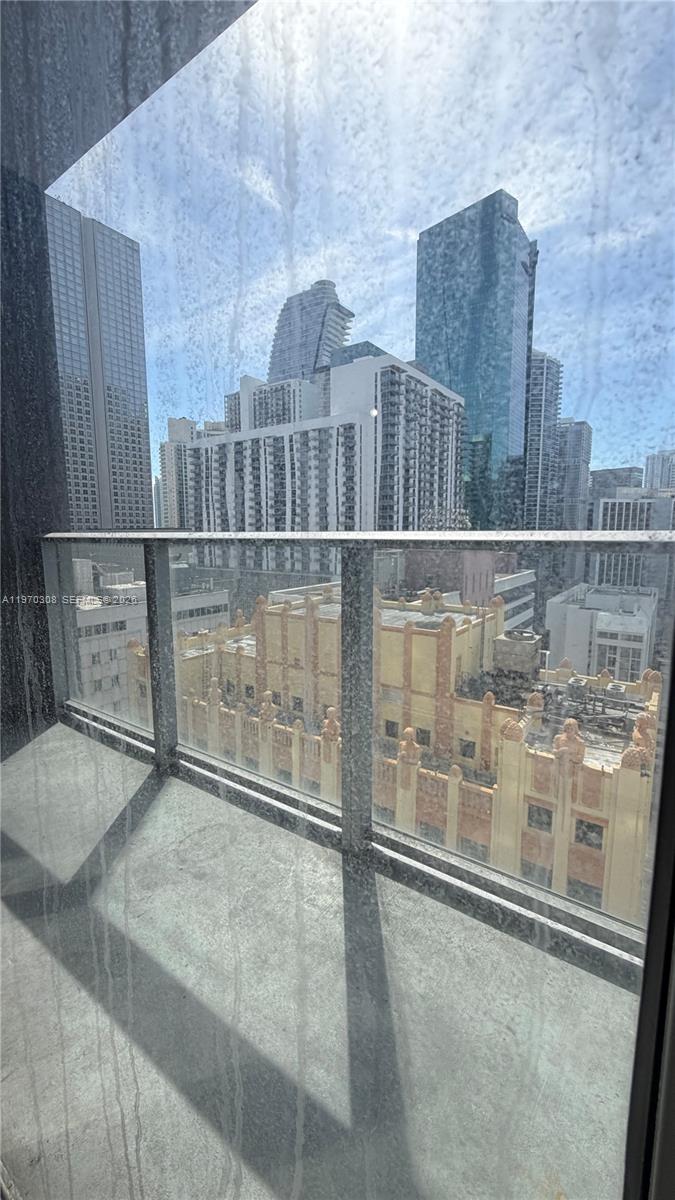 151 SE 1st St # 1809