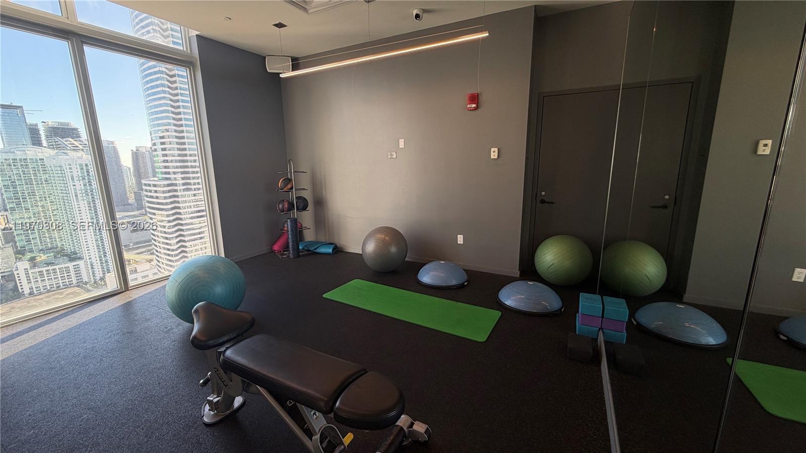 151 SE 1st St # 1809