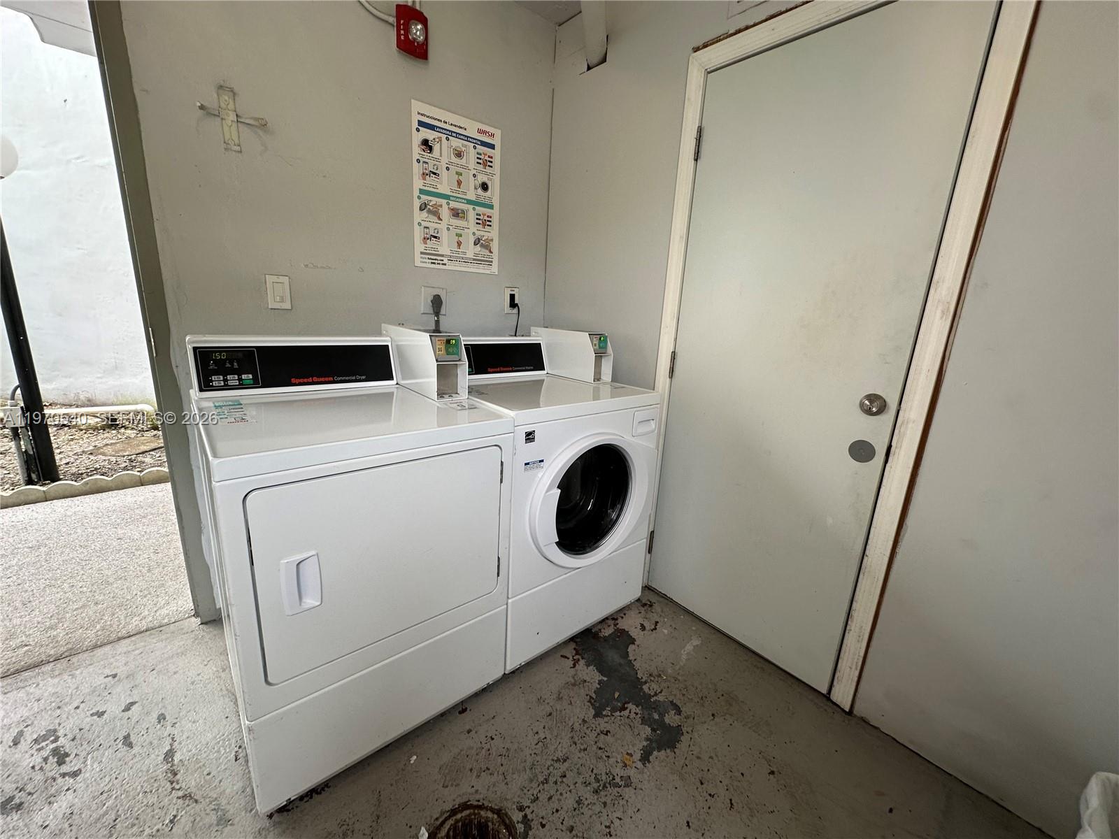 1351 NE 191st St # E107