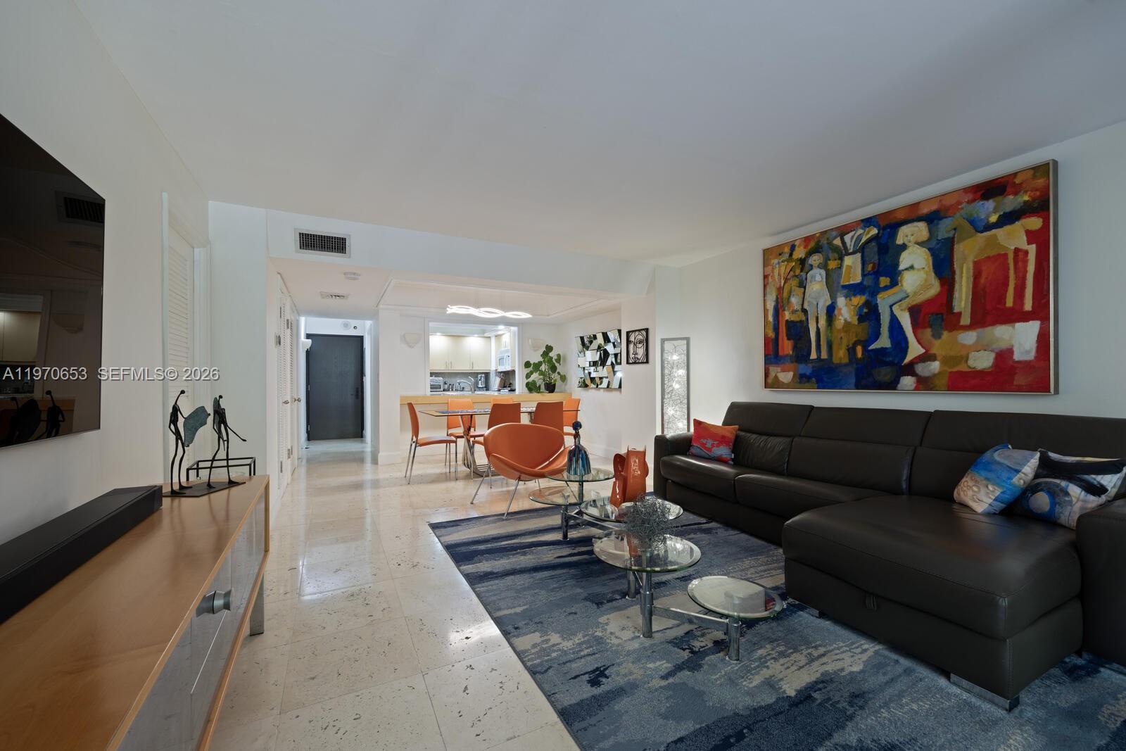 2901 S Bayshore Dr # 2H