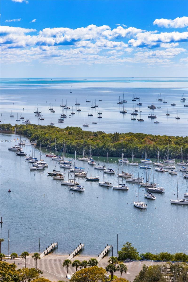 2831 S Bayshore Dr # 2201