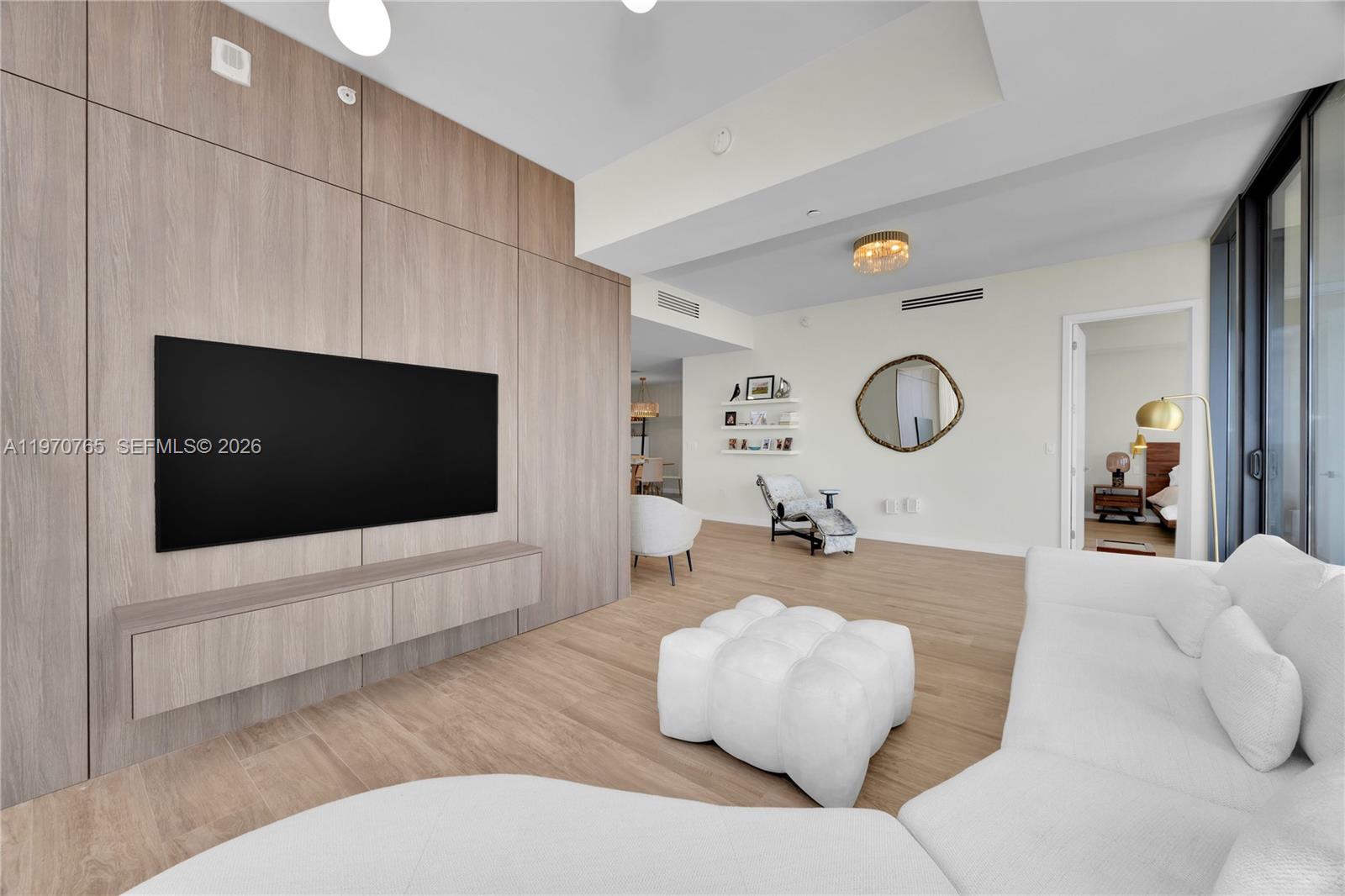 2831 S Bayshore Dr # 2201