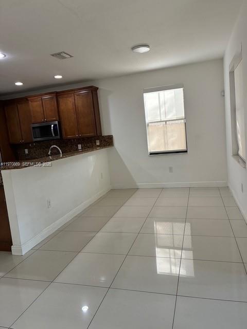 8848 NW 101st Pl Unit: -