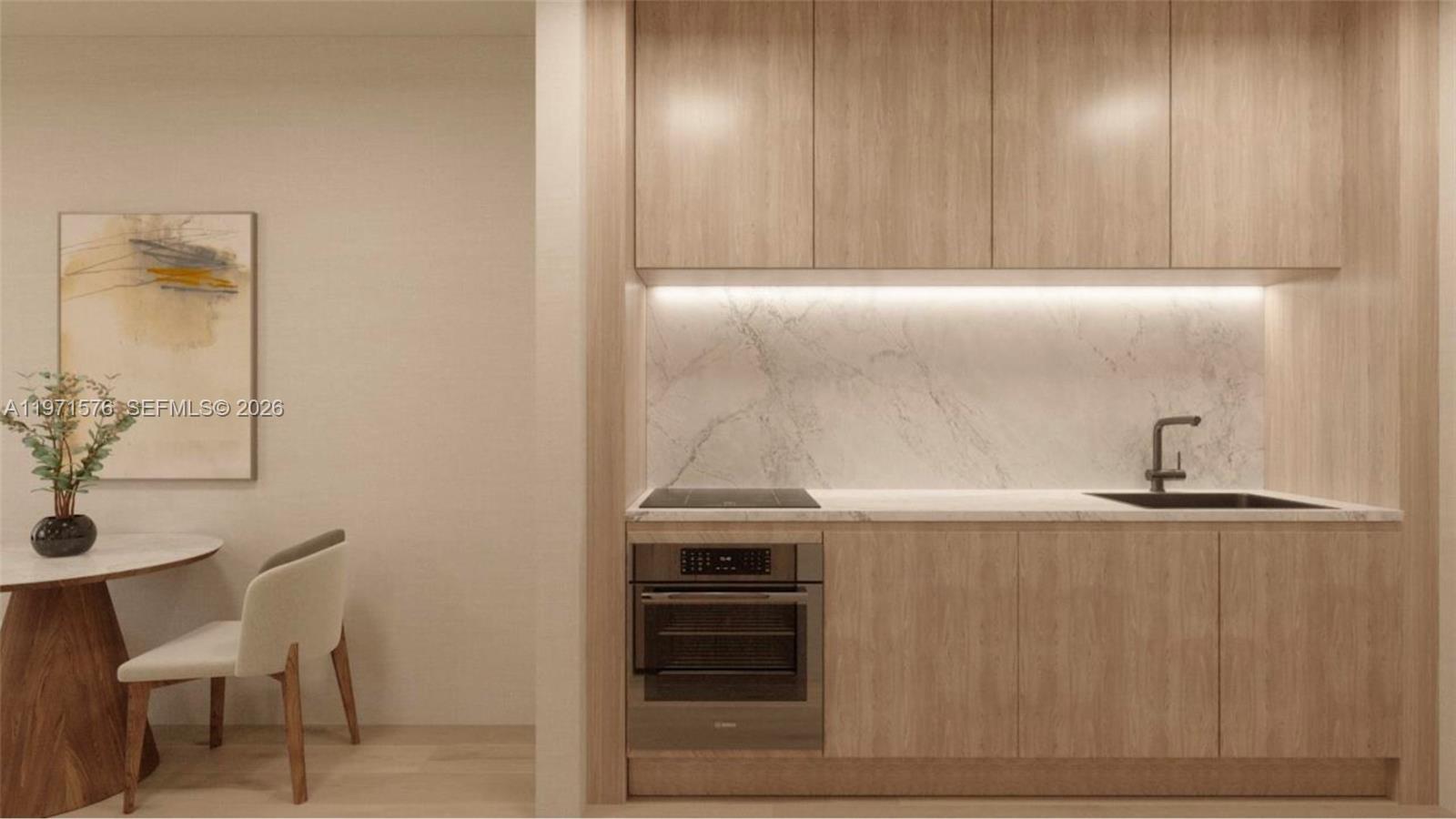 250 Collins Ave # 209