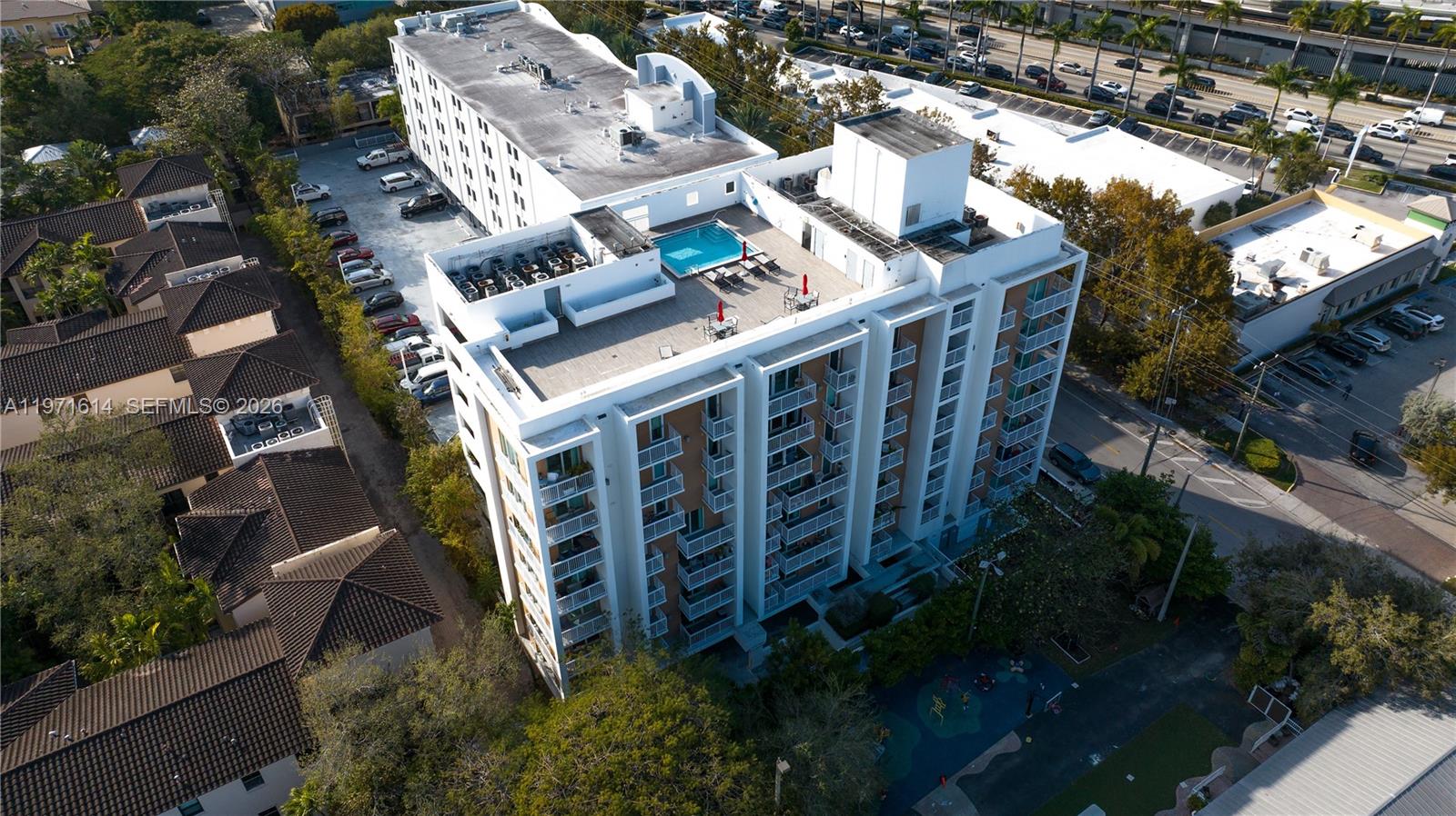 2740 SW 28th Ter # 202