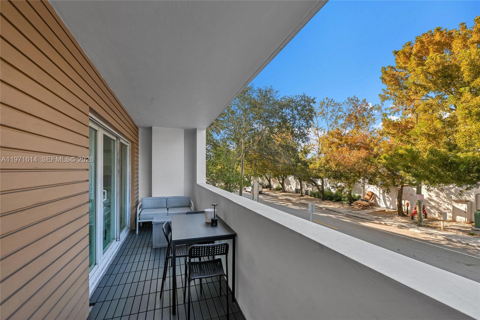 2740 SW 28th Ter # 202