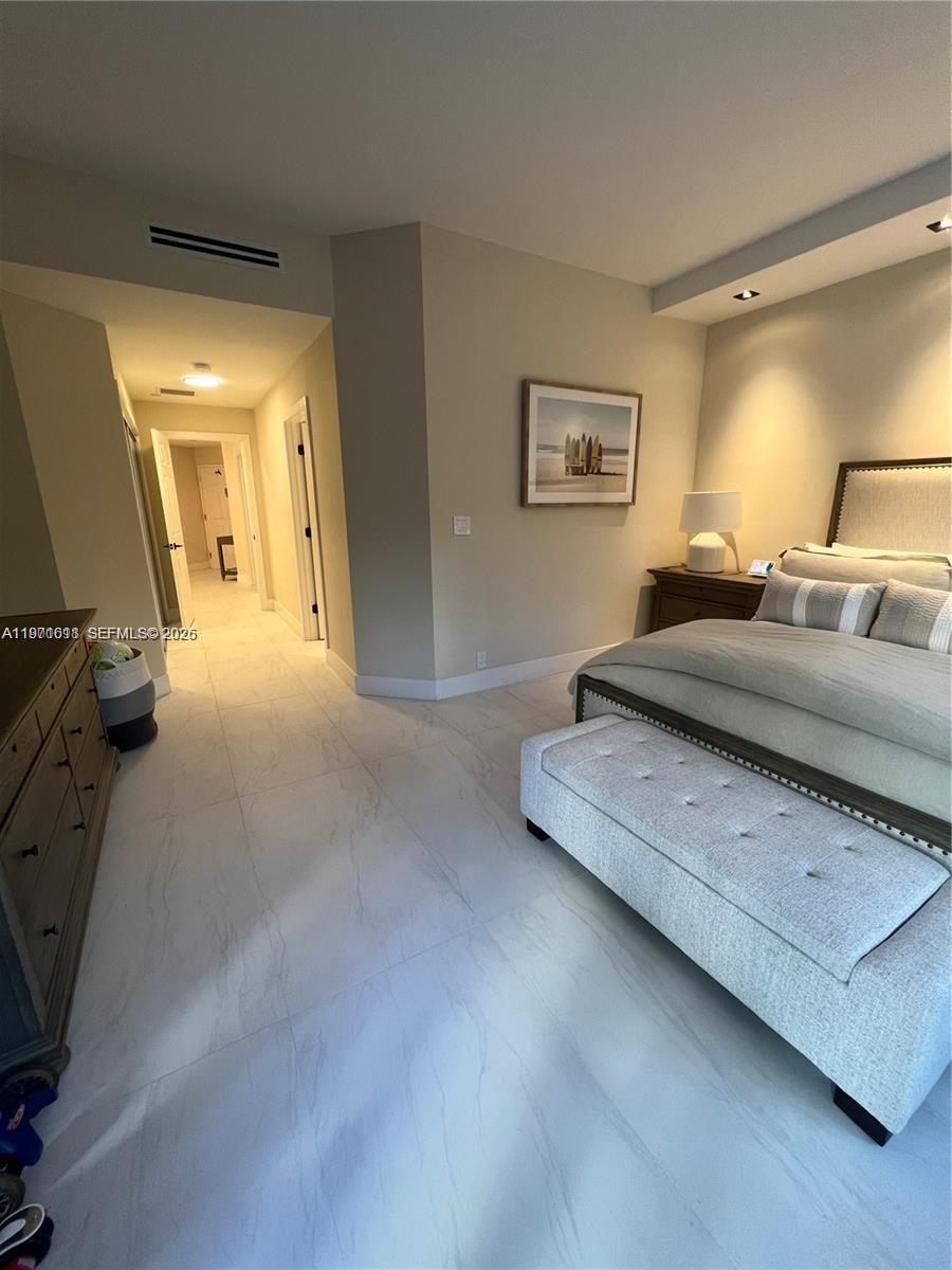 3900 Island Blvd # B308