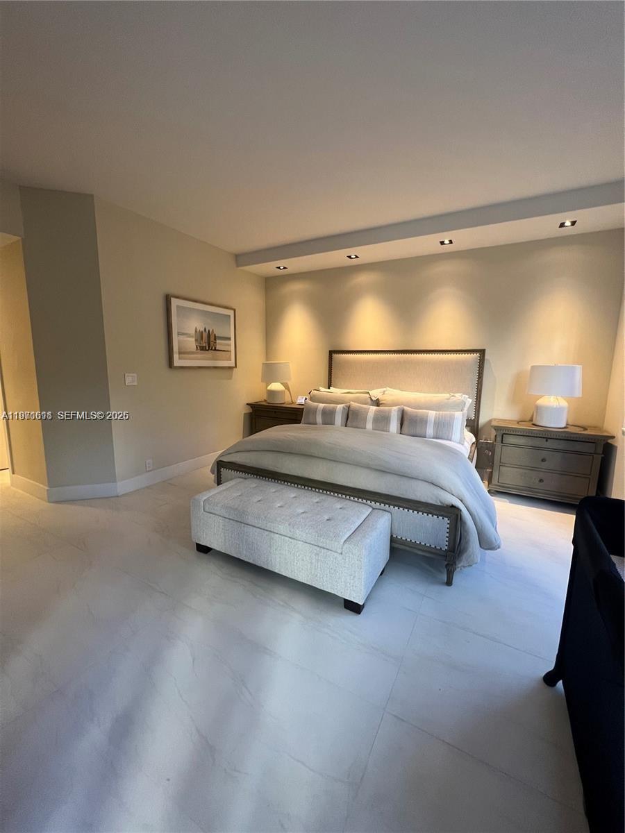 3900 Island Blvd # B308