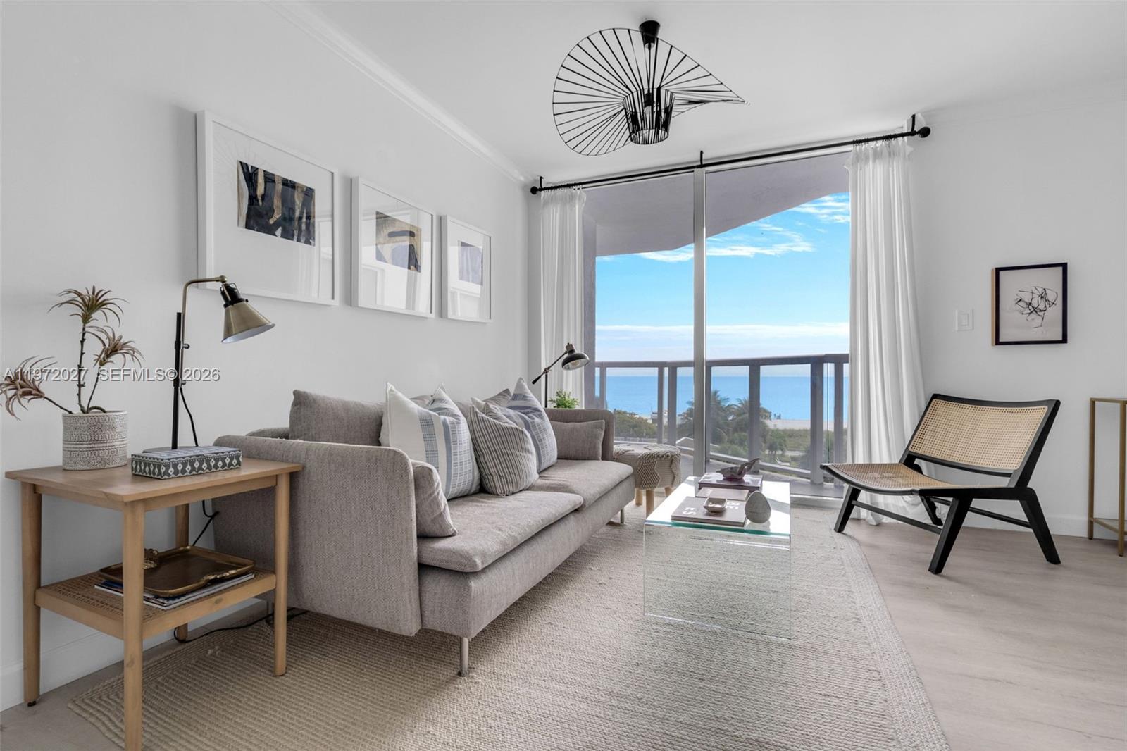 2457 Collins Ave # 503