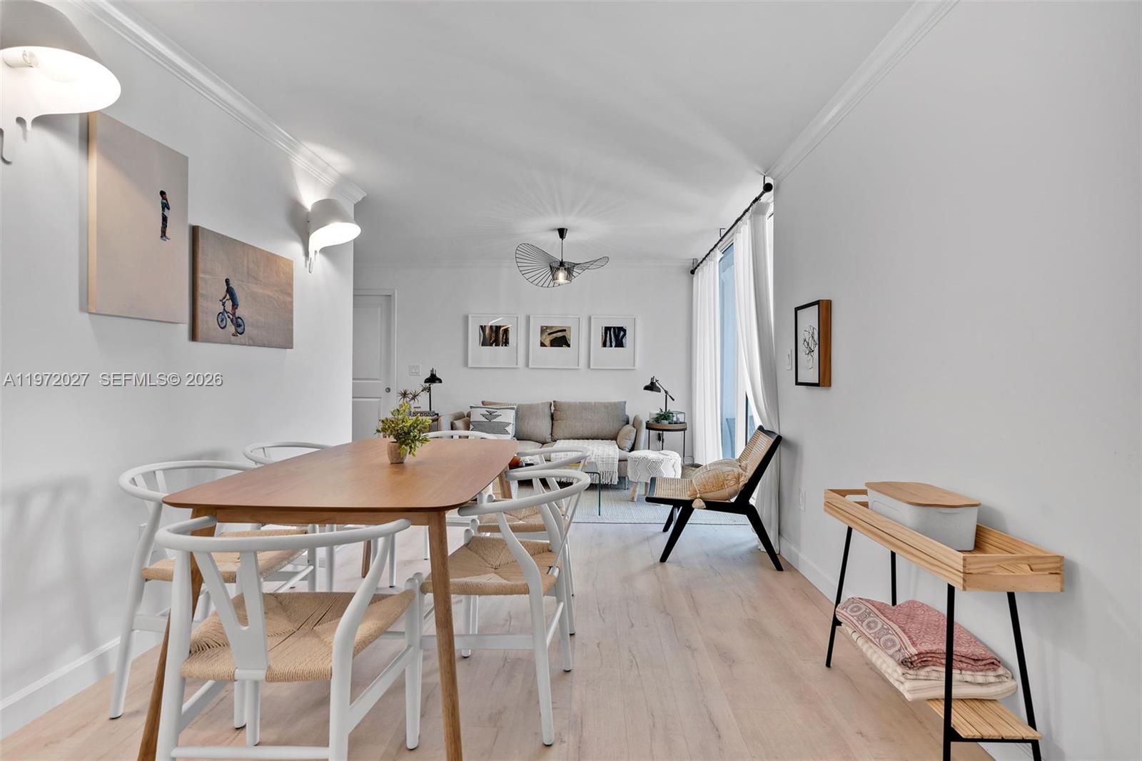 2457 Collins Ave # 503