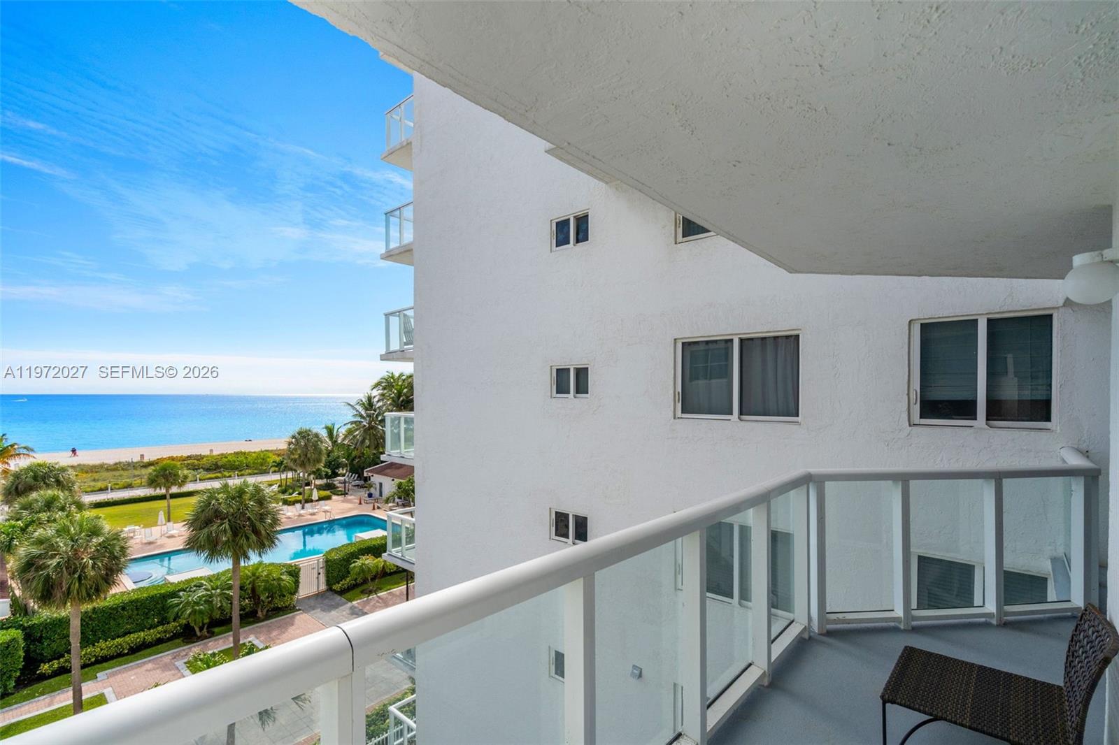 2457 Collins Ave # 503