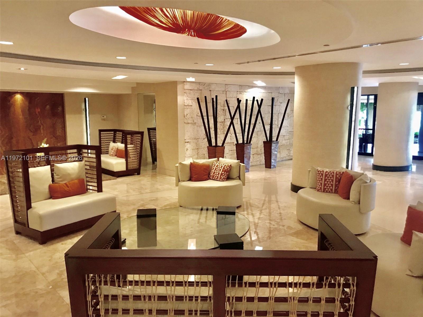 2555 Collins Ave # 1414